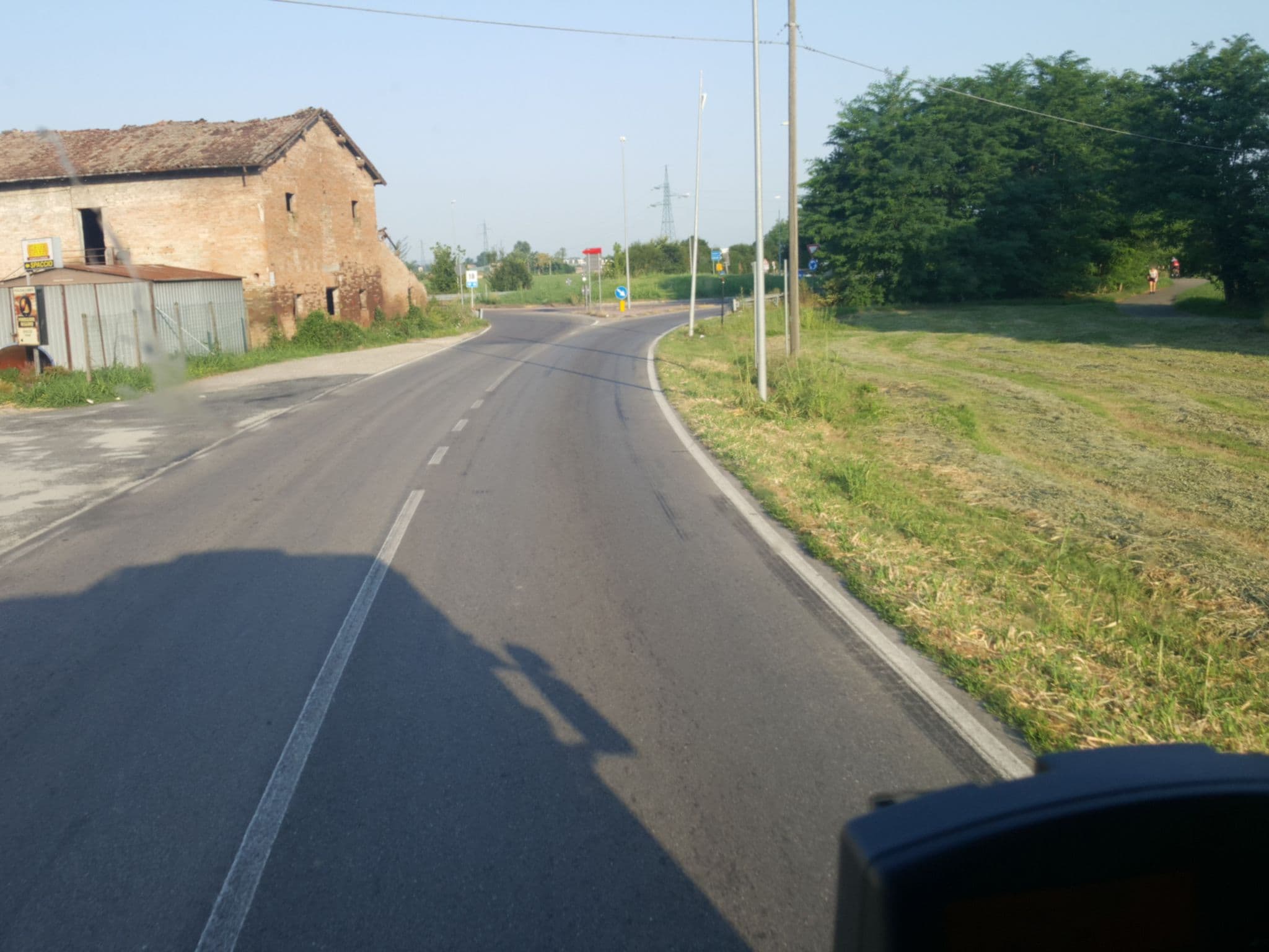Street view near Hotel S. Eusebio, Spilamberto — © klimakas (CC BY-SA · Mapillary)