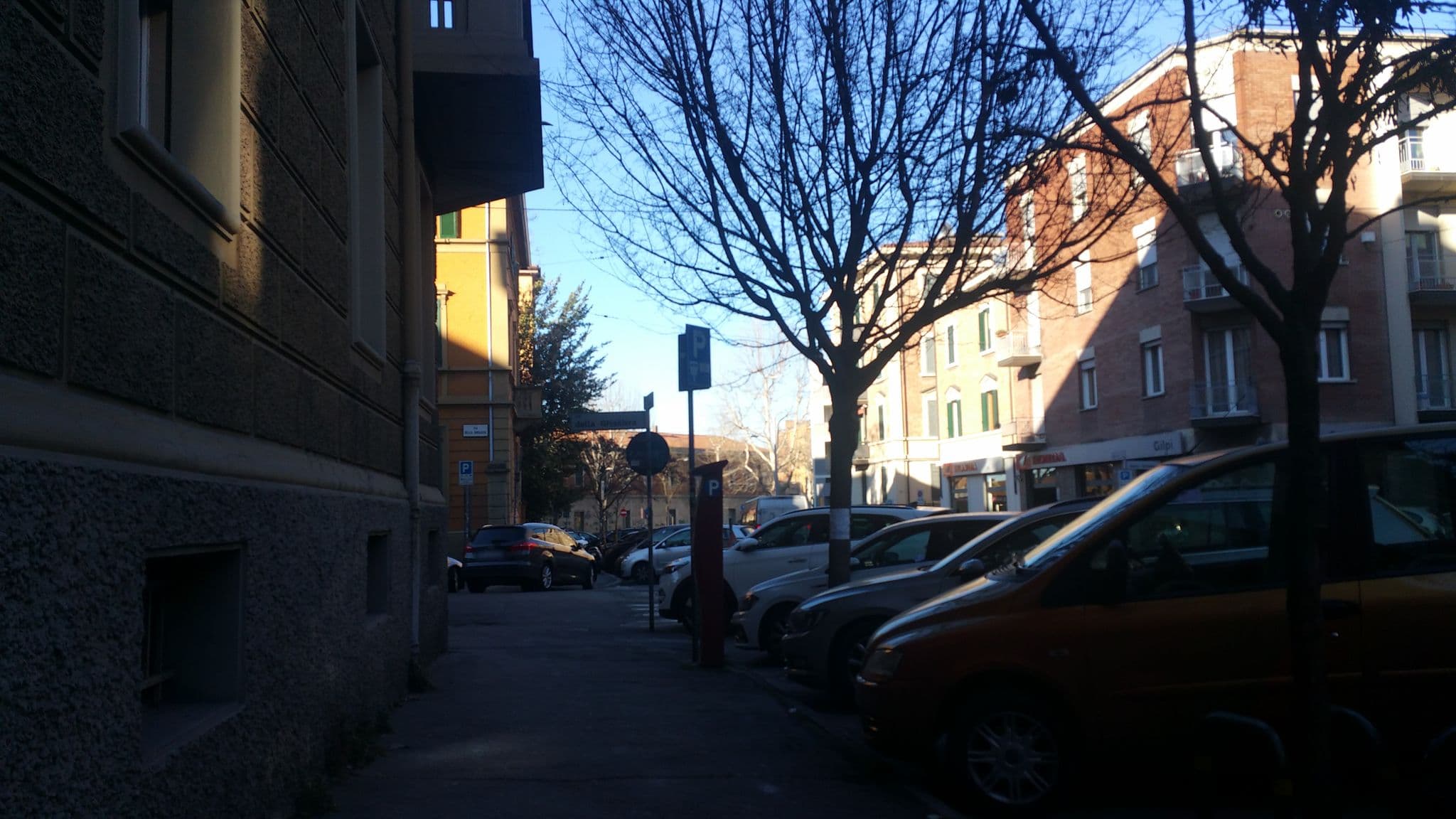 Street view near Dimora Tipica e Molto Centrale, Bologna — © nathan_bef (CC BY-SA · Mapillary)
