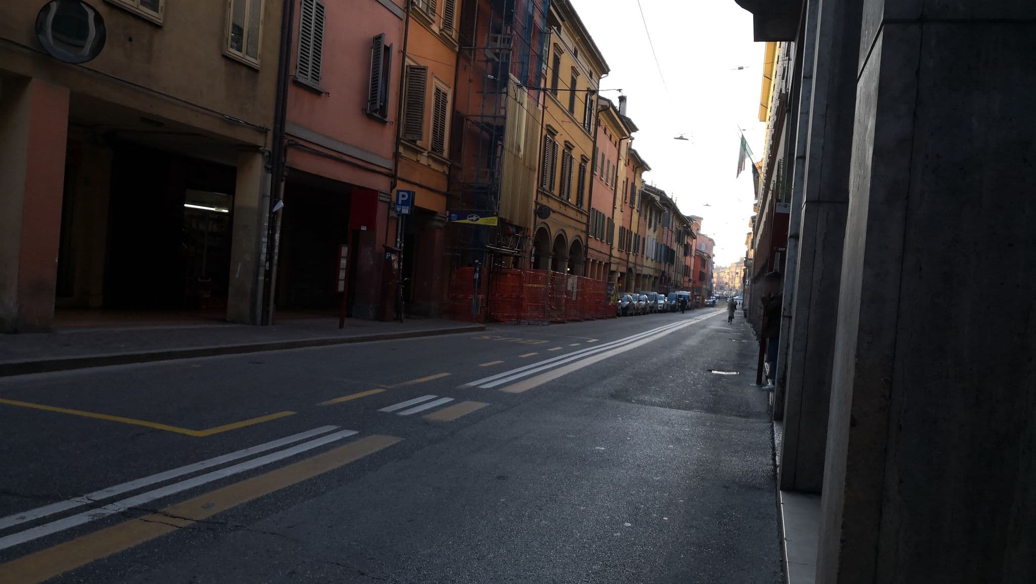 Street view near Isaia Apartment, Bologna — © linqh (CC BY-SA · Mapillary)