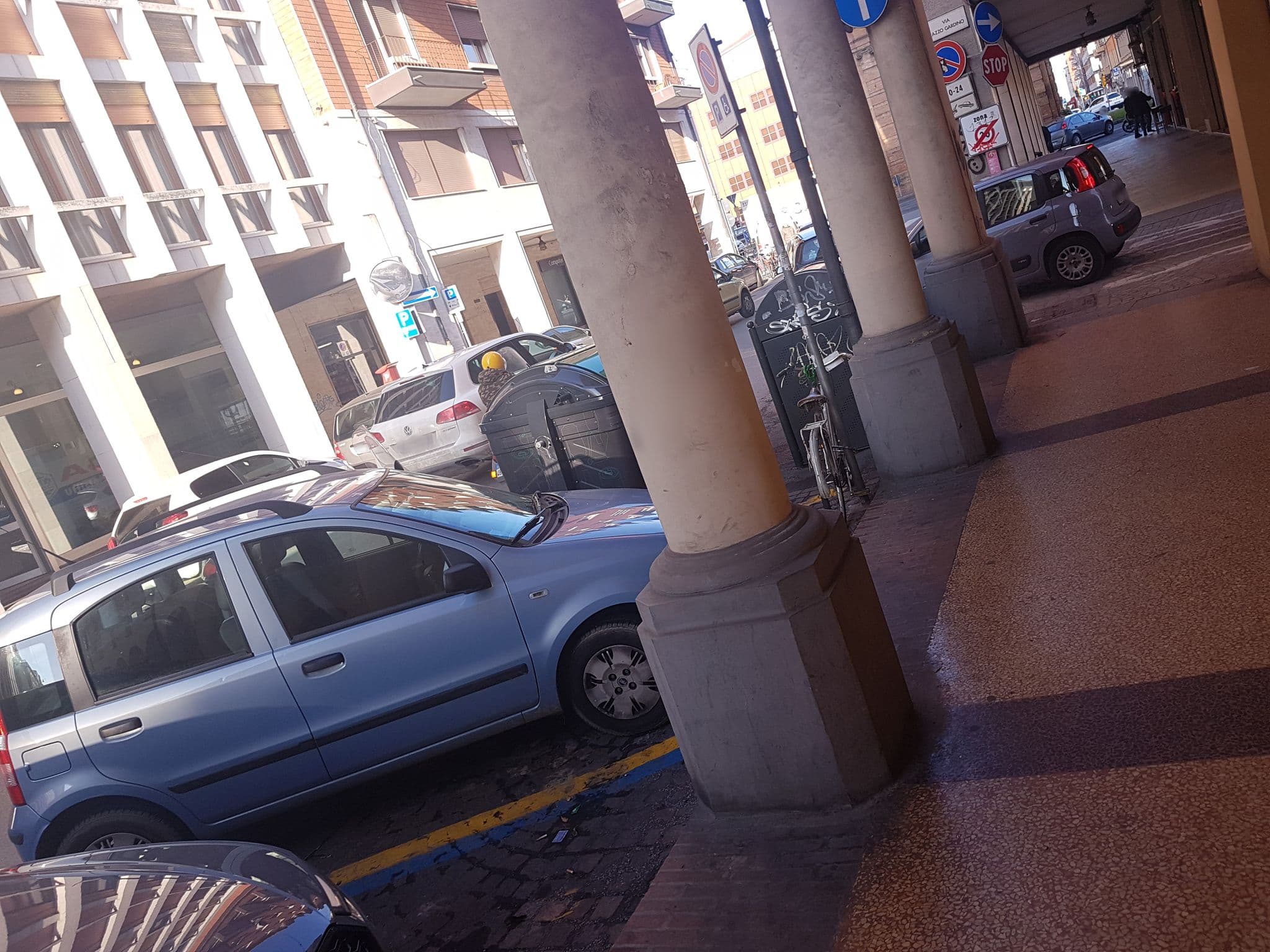 Street view near Stayinbologna 3, Bologna — © jack_ghera (CC BY-SA · Mapillary)