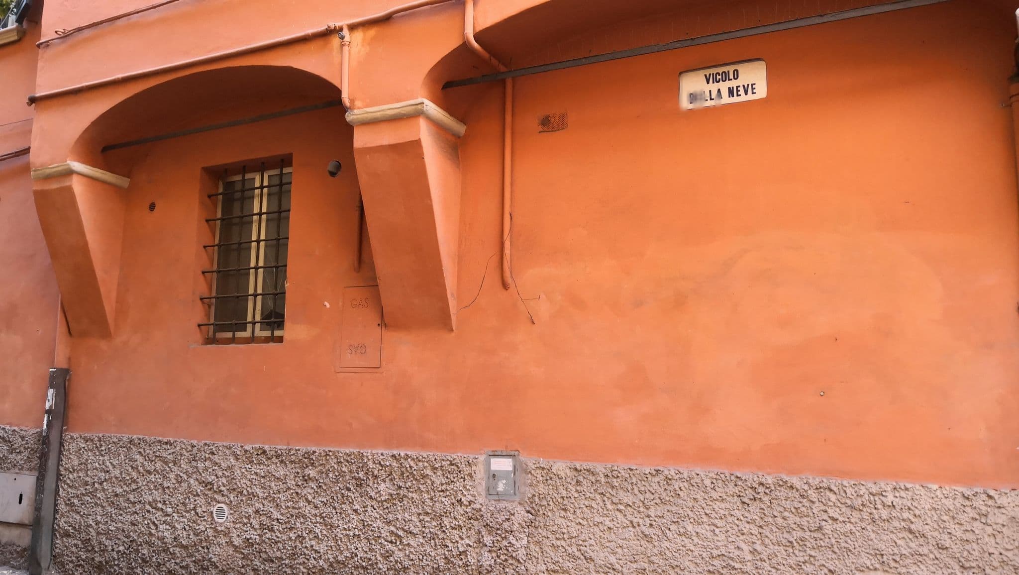 Street view near Casa Della Zia, Bologna — © linqh (CC BY-SA · Mapillary)