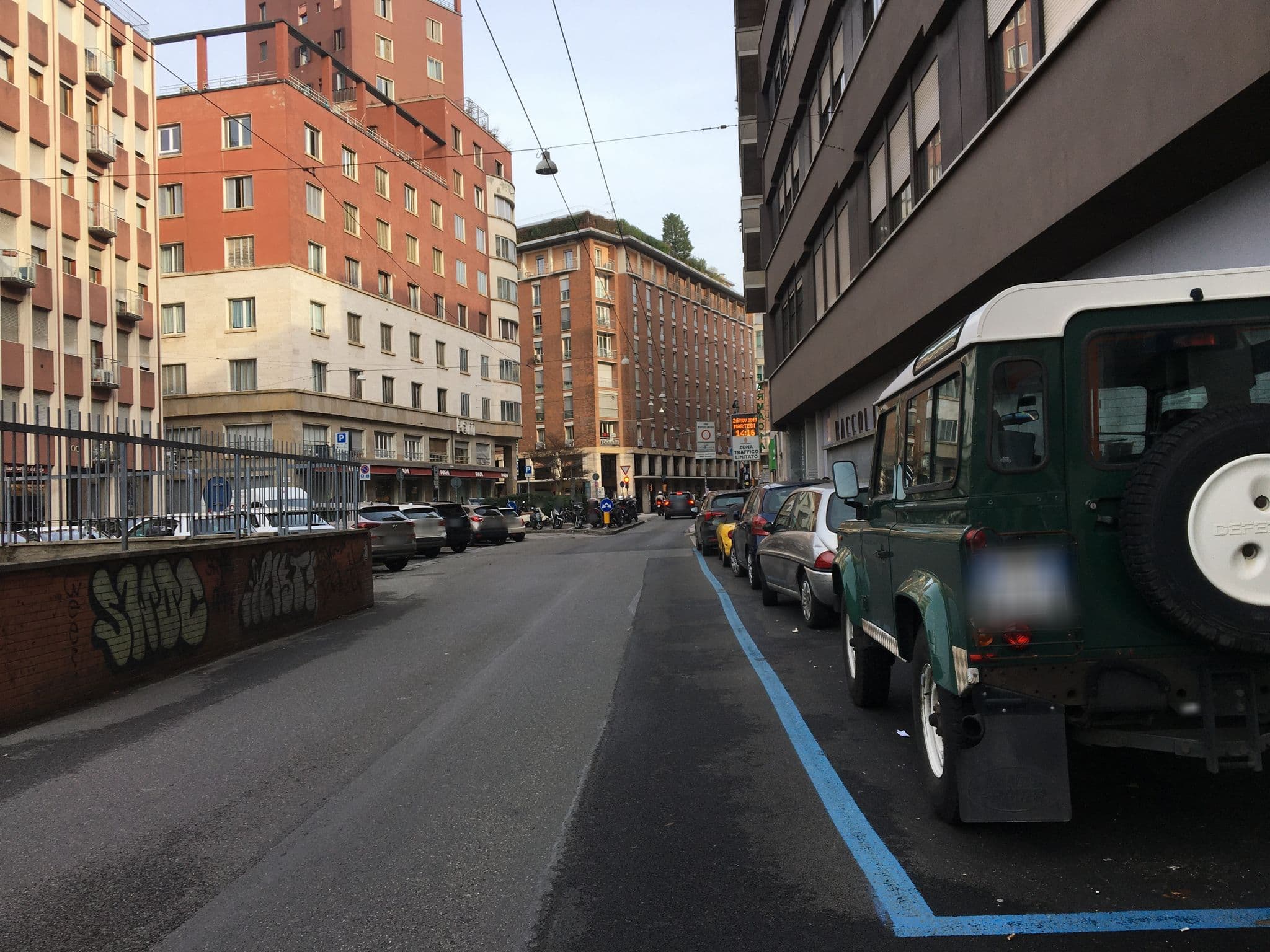 Street view near Reno Suite B&B, Bologna — © tapo (CC BY-SA · Mapillary)