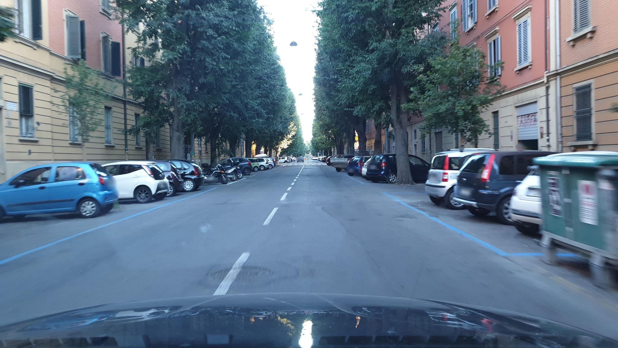 Street view near Villino Divo, Bologna — © zerbit (CC BY-SA · Mapillary)