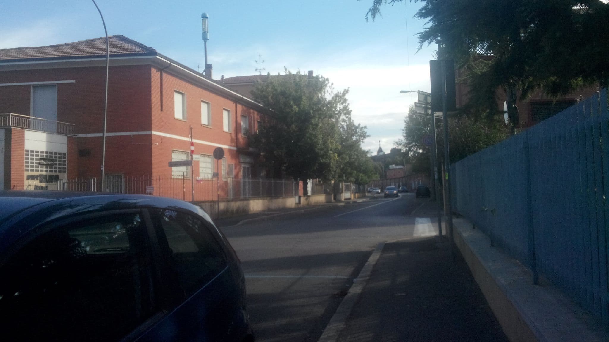 Street view near B&amp;B Design, Bologna — © gis_niubbo (CC BY-SA · Mapillary)