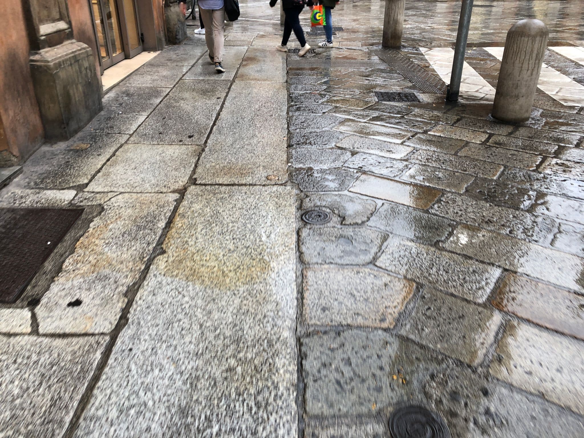 Street view near Residence Petronio, Bologna — © fabiofornasari (CC BY-SA · Mapillary)