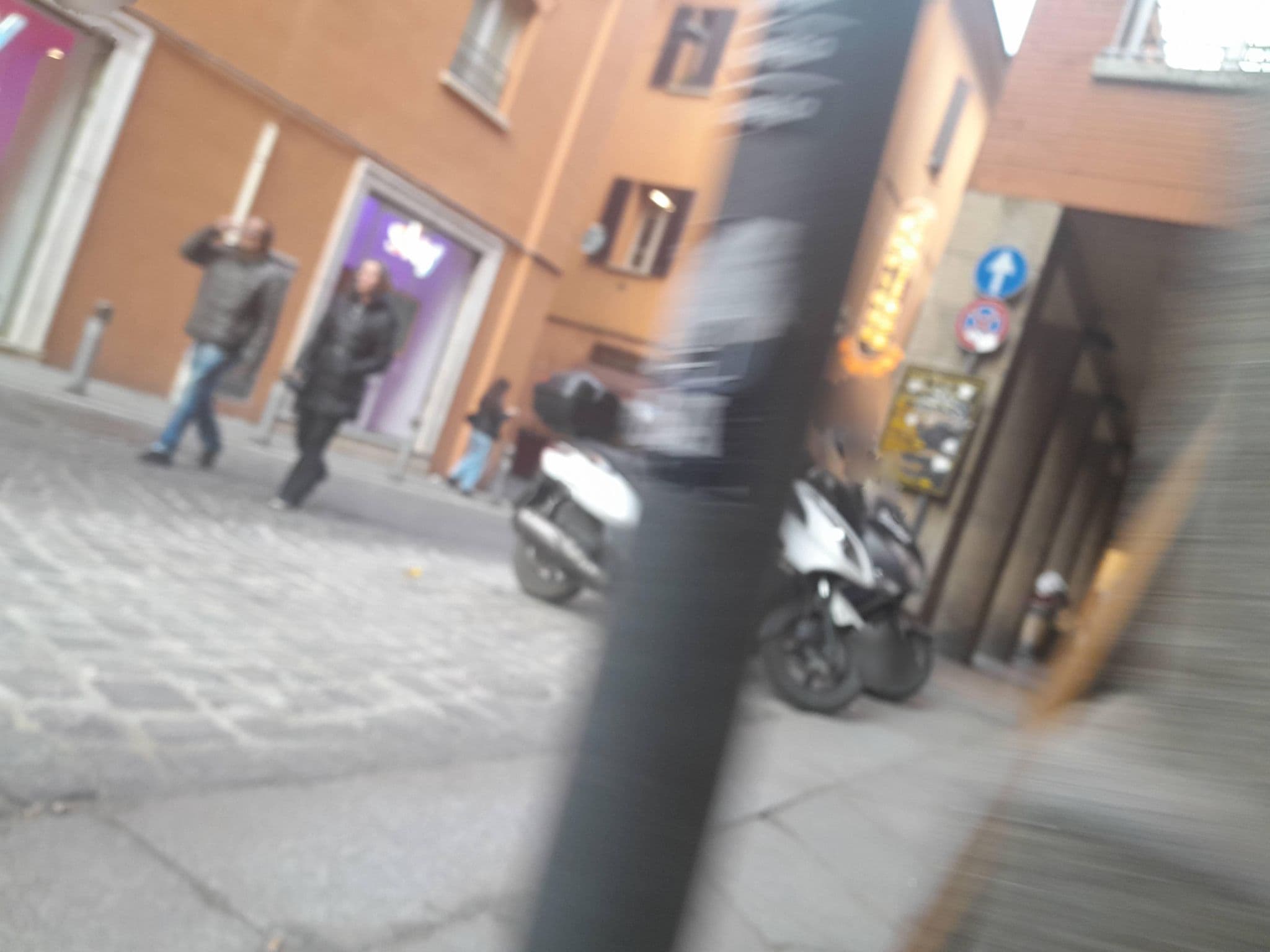 Street view near Skyline Central Apartment, Bologna — © omfg_notpr (CC BY-SA · Mapillary)