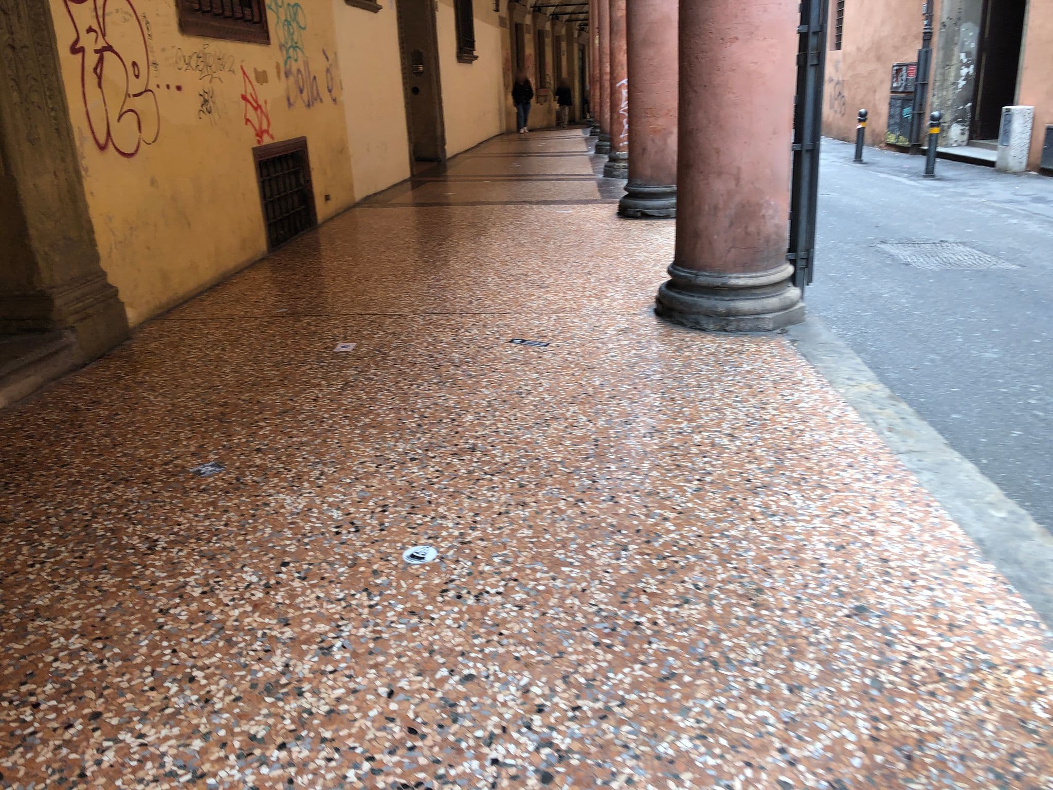 Street view near La Ciliegia – Green B&B, Bologna — © fabiofornasari (CC BY-SA · Mapillary)