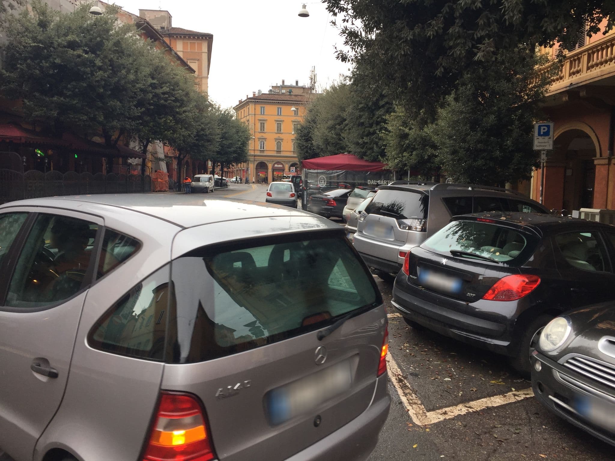 Street view near My Home in Bologna - La Rossa, Bologna — © vipoosanan (CC BY-SA · Mapillary)