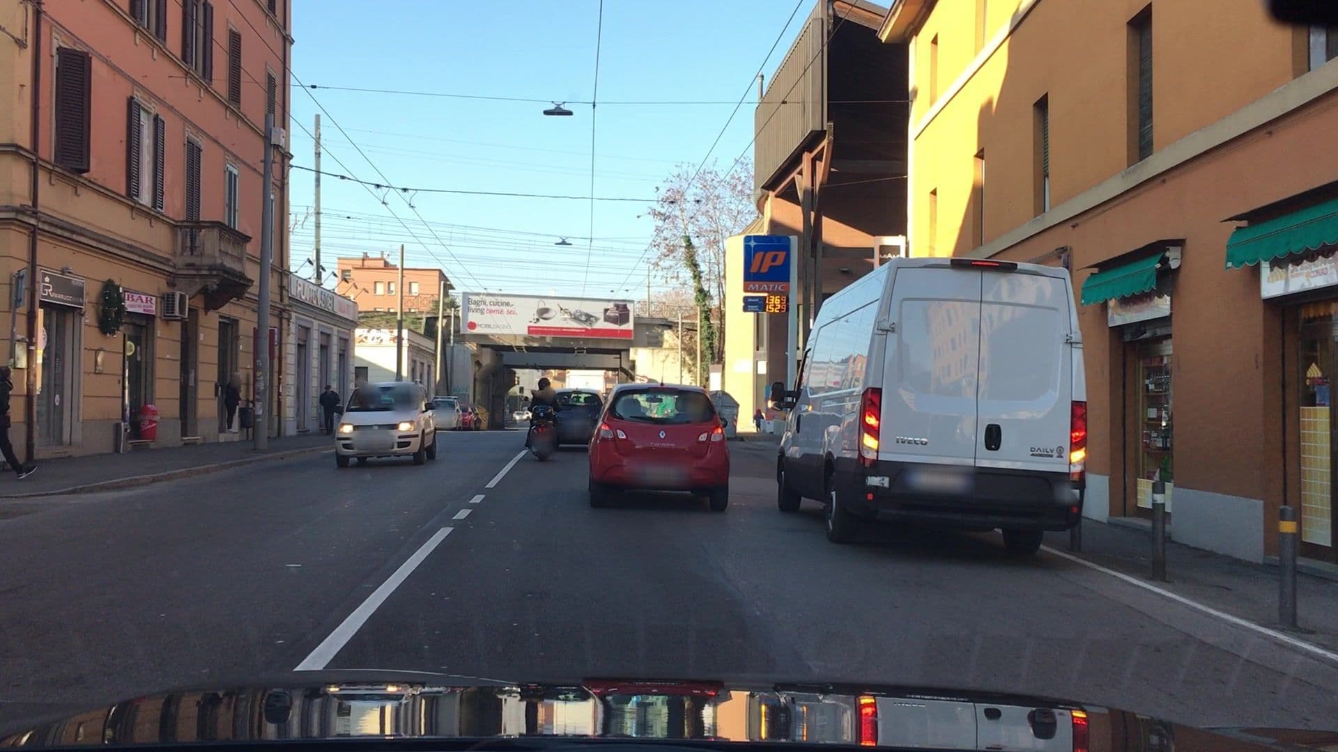 Street view near B&B Dolce Risveglio, Bologna — © lvl5 (CC BY-SA · Mapillary)