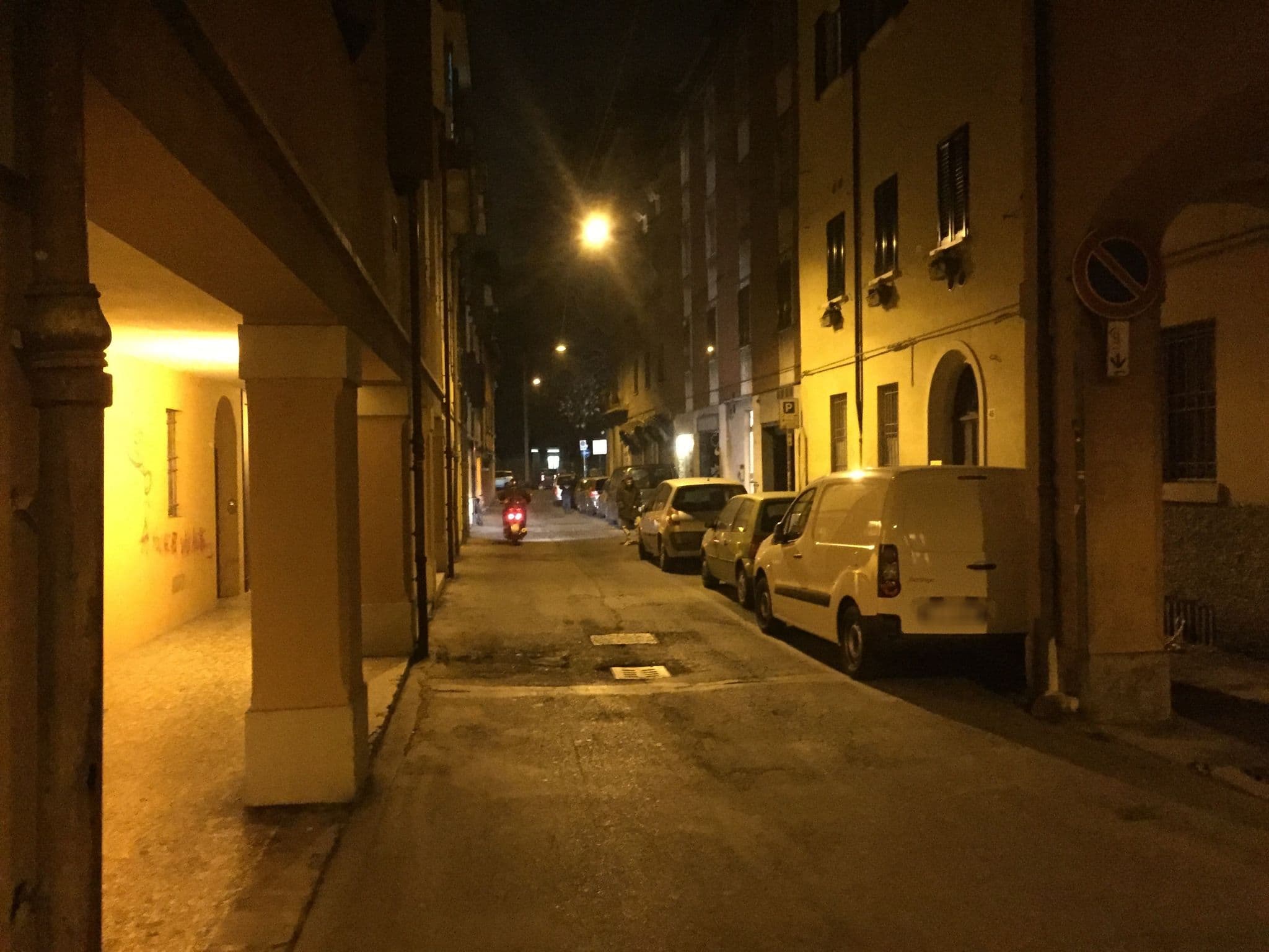 Street view near Italianway - Polese 36 B, Bologna — © francesco_oasi (CC BY-SA · Mapillary)