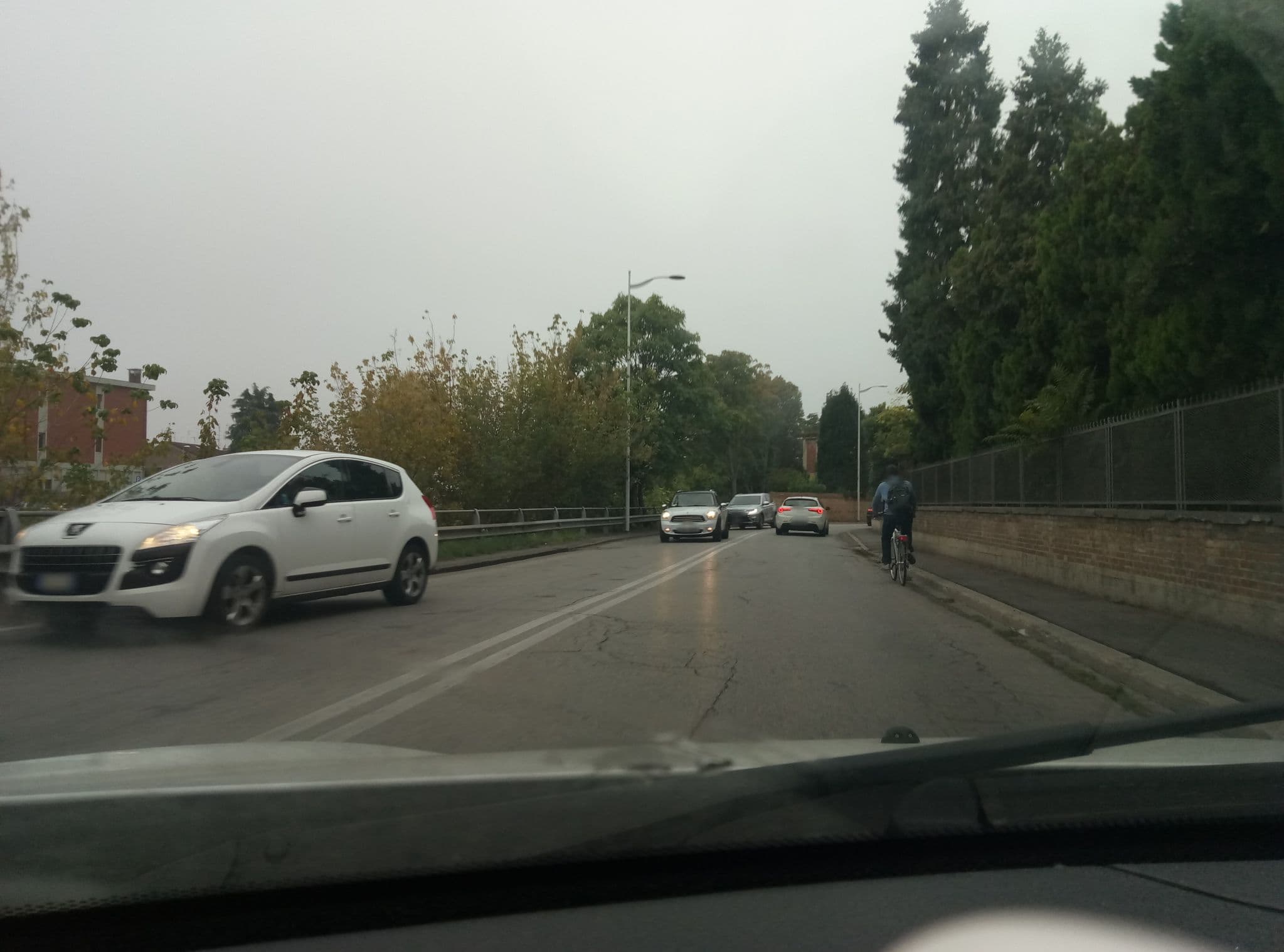 Street view near Il Fluviale, Ferrara — © senbee (CC BY-SA · Mapillary)