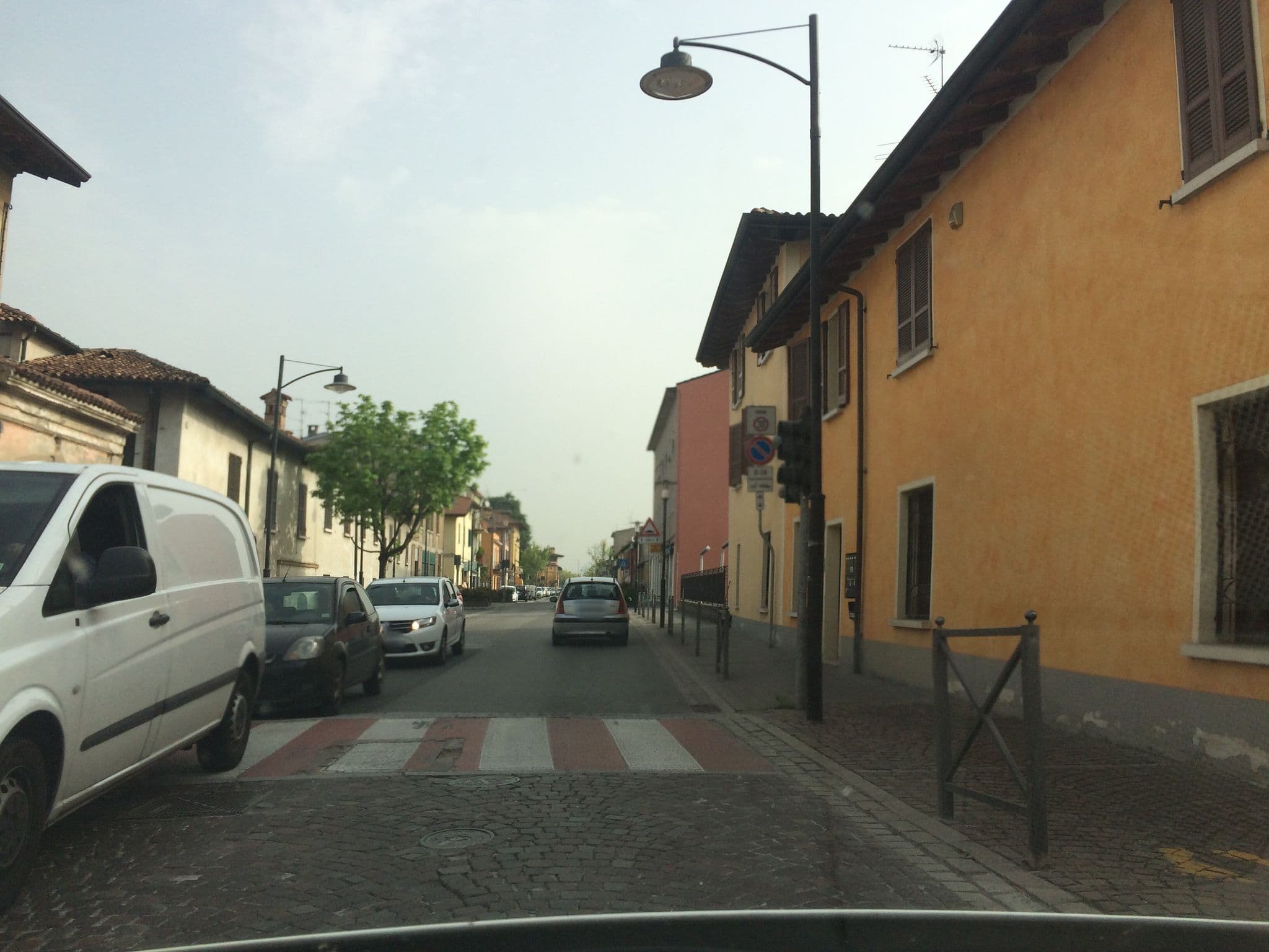 Street view near Albergo Ristorante Antica Fonte, Castel Mella — © plago73 (CC BY-SA · Mapillary)