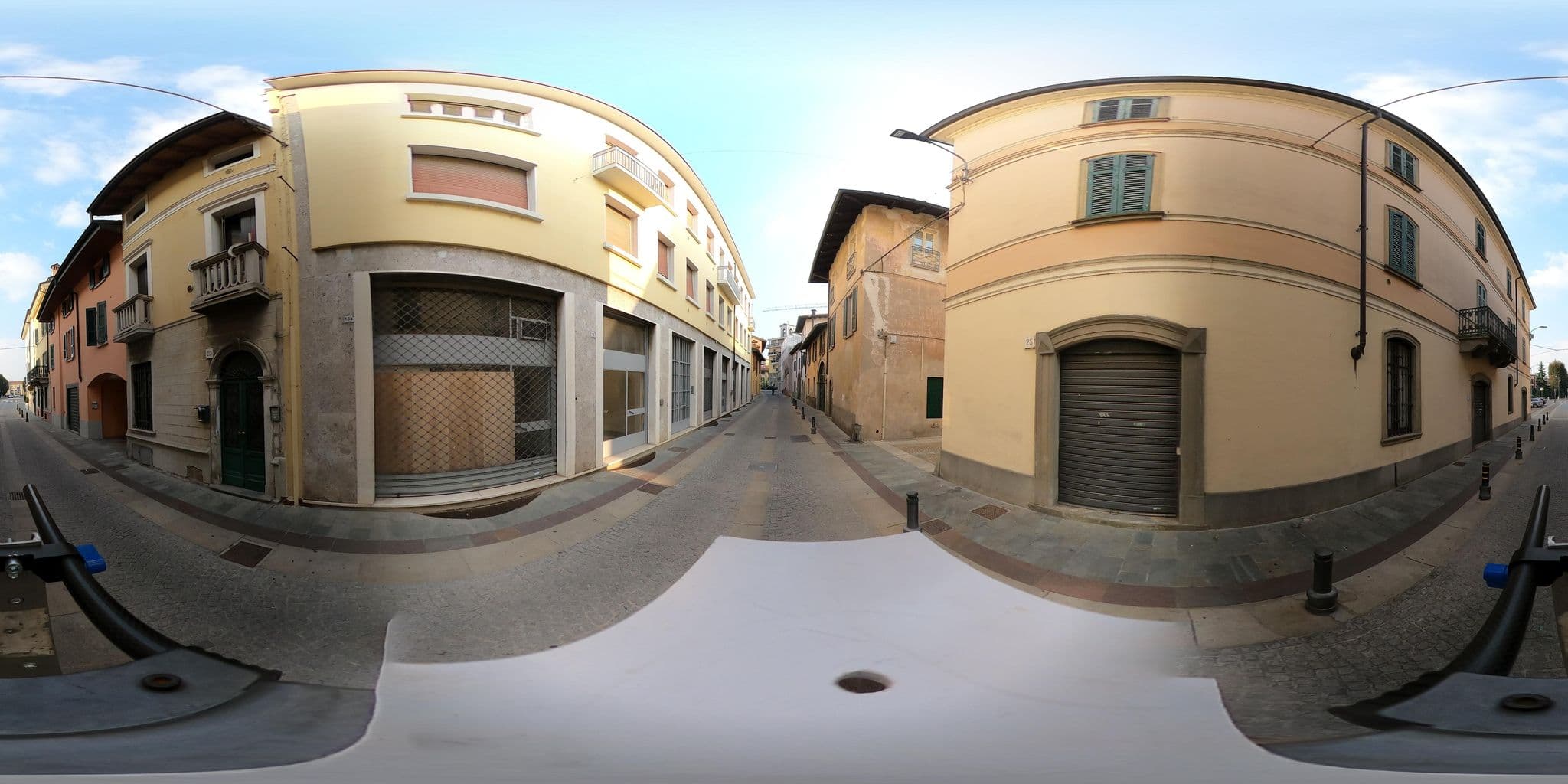 Street view near Bed & Breakfast il Vecchio Portico, Chiari — © wegavision (CC BY-SA · Mapillary)