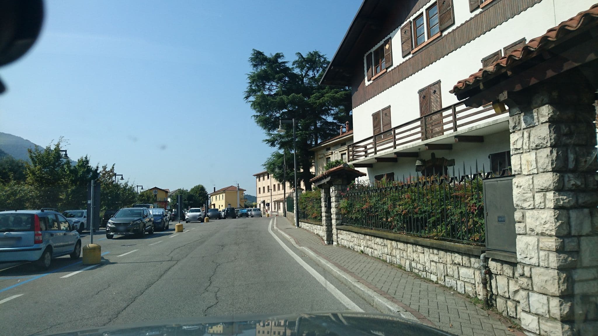 Street view near Villa Mariaurelia, Sulzano — © voschix (CC BY-SA · Mapillary)