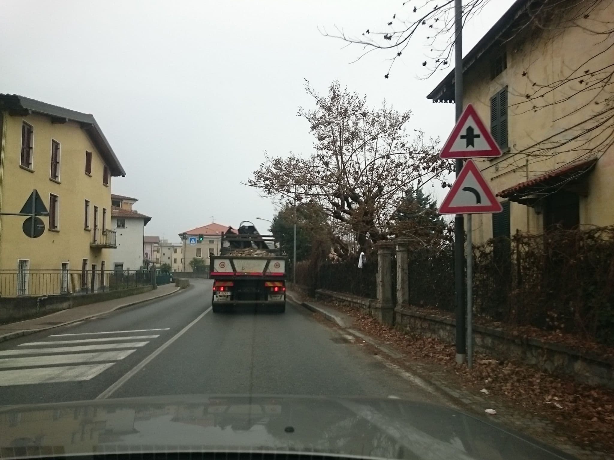 Street view near Villa Sofia, Sulzano — © voschix (CC BY-SA · Mapillary)