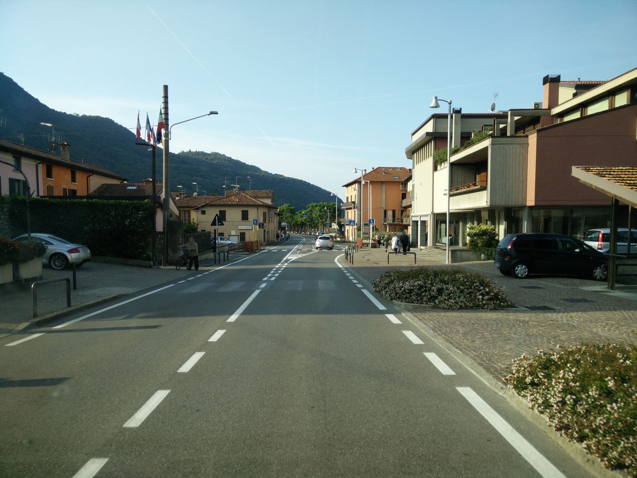Street view near Hotel Albergo Ristorante Arianna, Iseo — © joostjakob (CC BY-SA · Mapillary)
