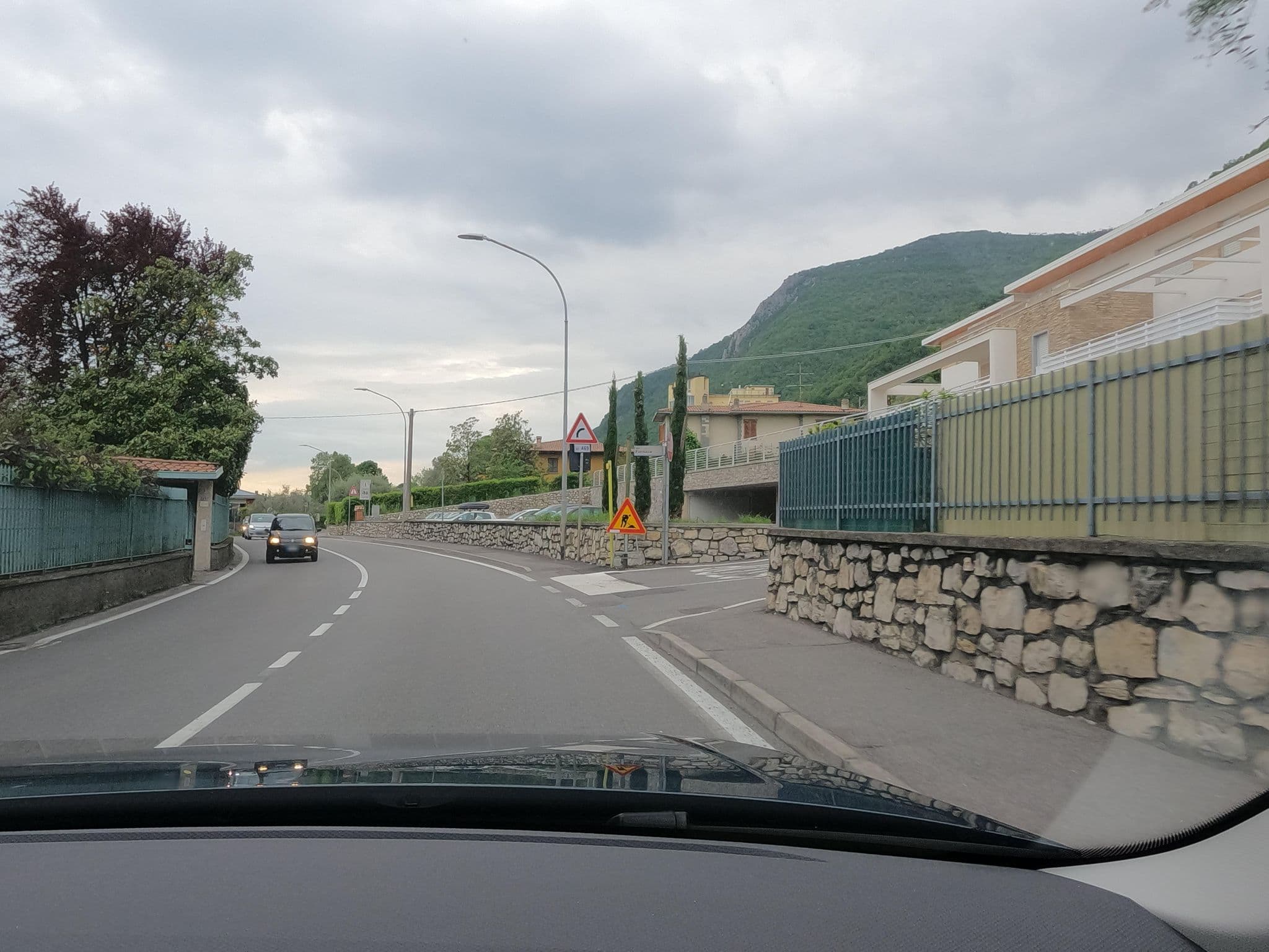 Street view near Villa Anastasye, Predore — © borovac (CC BY-SA · Mapillary)