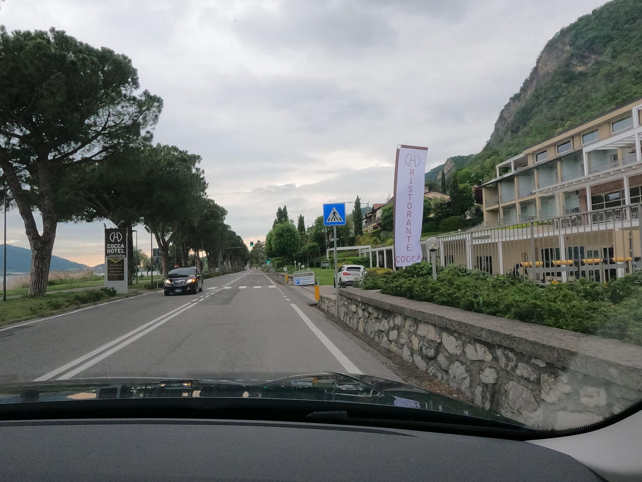 Street view near Cocca Hotel - Royal Thai Spa, Predore — © borovac (CC BY-SA · Mapillary)
