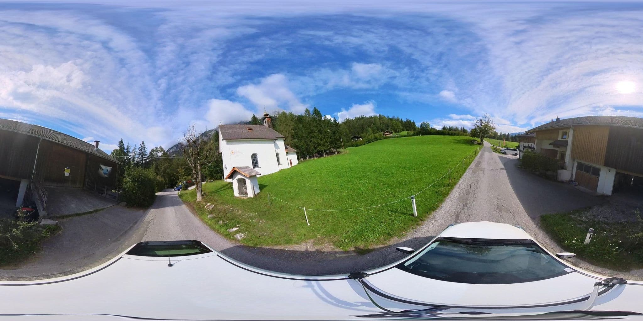 Street view near Bärnstatt, Scheffau am Wilden Kaiser — © osmplus_org (CC BY-SA · Mapillary)