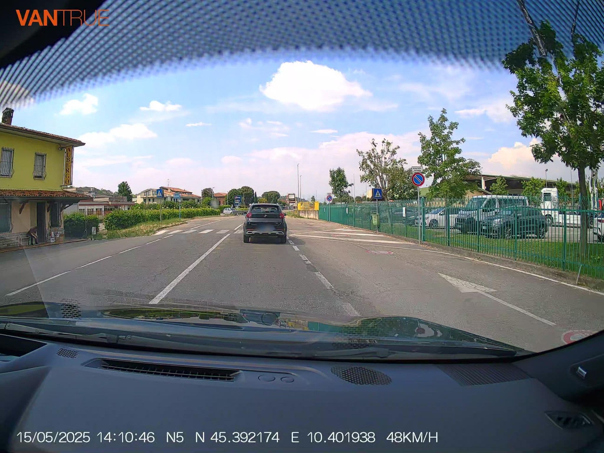 Street view near Trattoria da Licio Anche Albergo, Montichiari — © renaultgt (CC BY-SA · Mapillary)