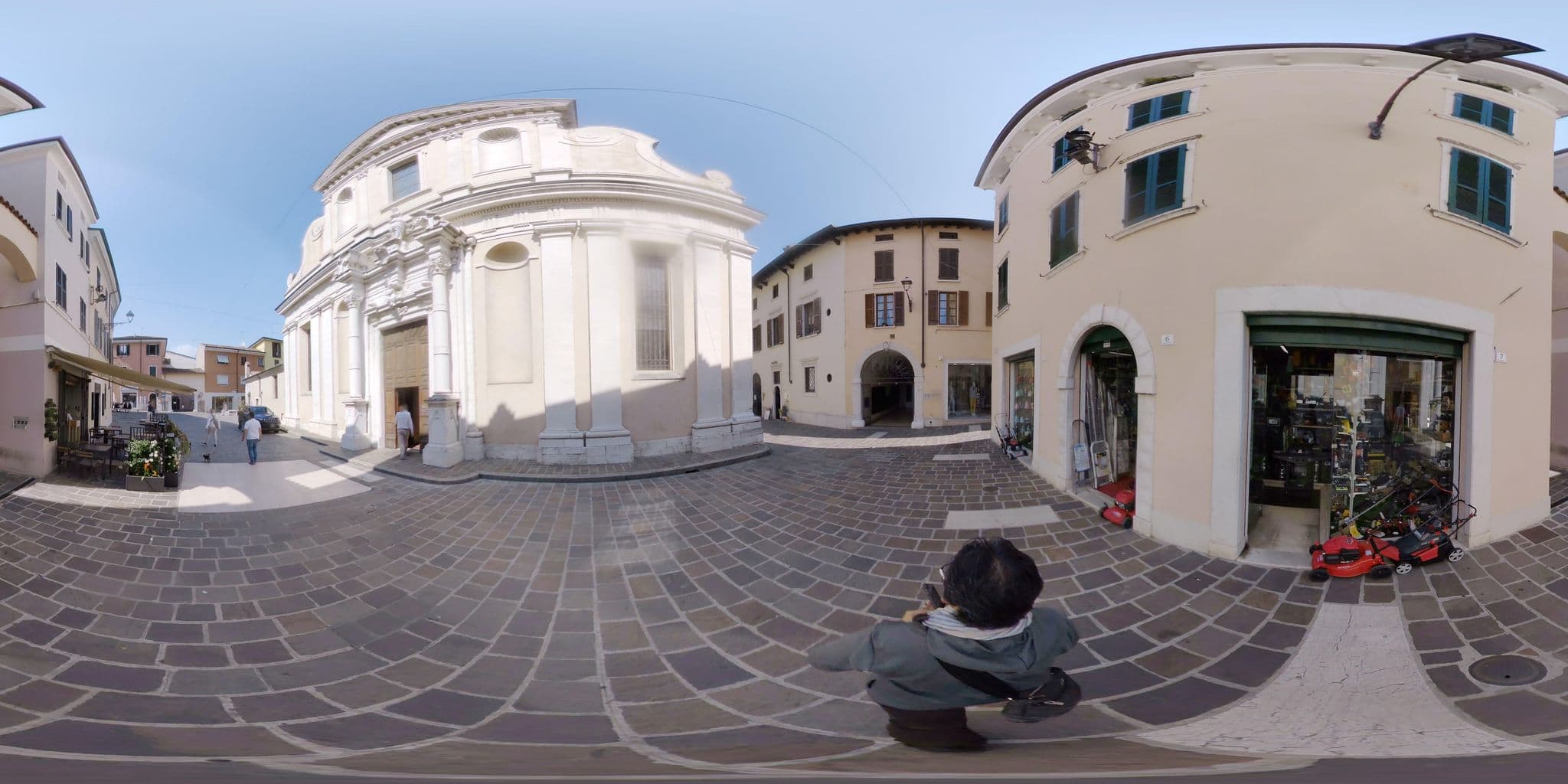 Street view near Sisi Appartament, Desenzano del Garda — © mapconcierge (CC BY-SA · Mapillary)