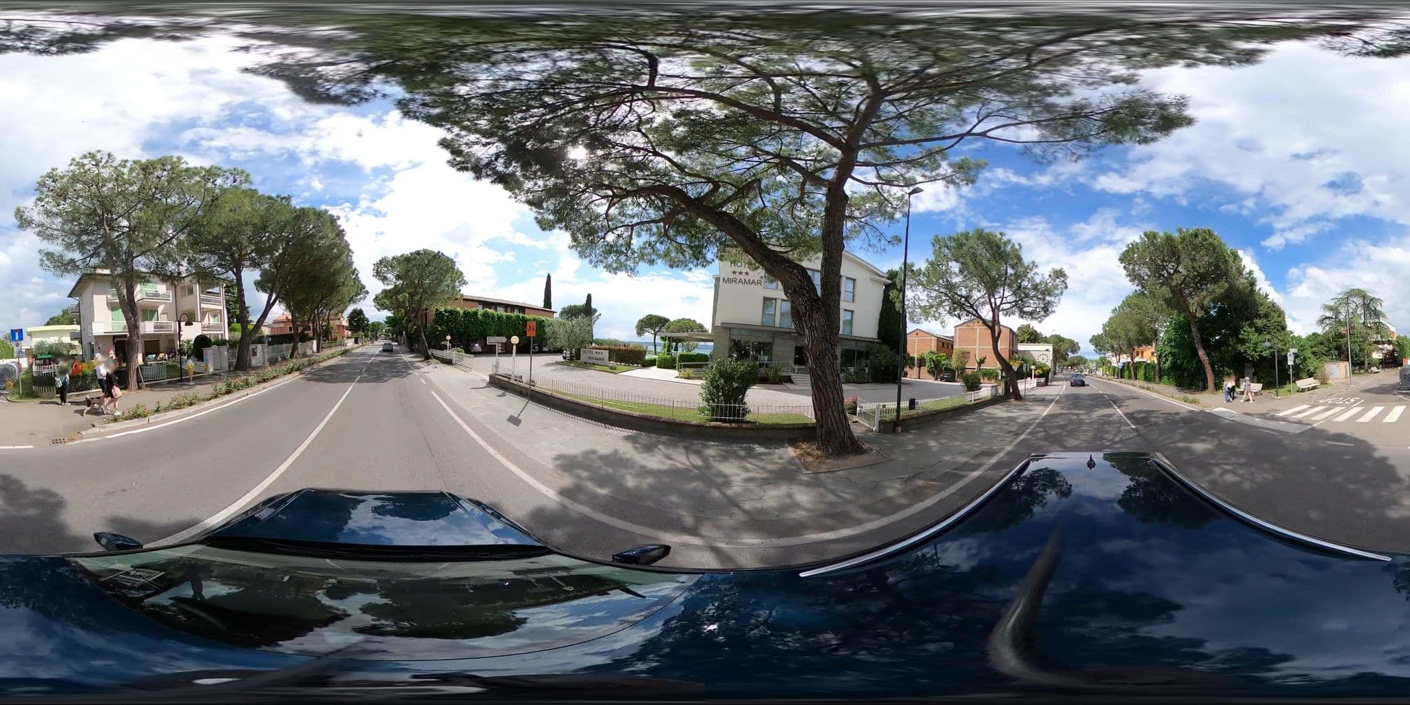 Street view near Miramar Hotel Sirmione, Sirmione — © borovac (CC BY-SA · Mapillary)