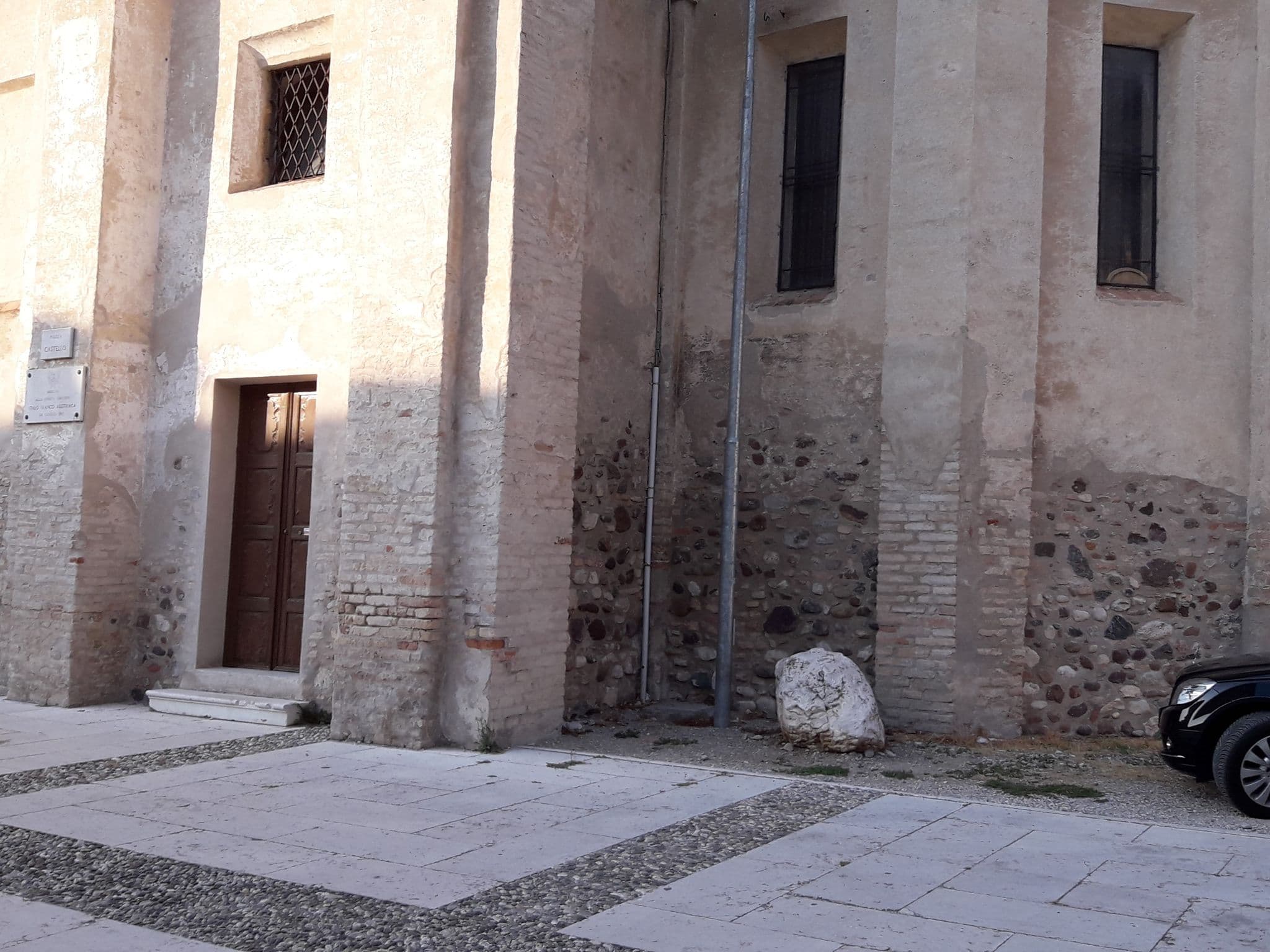 Street view near Affittacamere Residenza Del Duca, Solferino — © marcussacapuces91 (CC BY-SA · Mapillary)