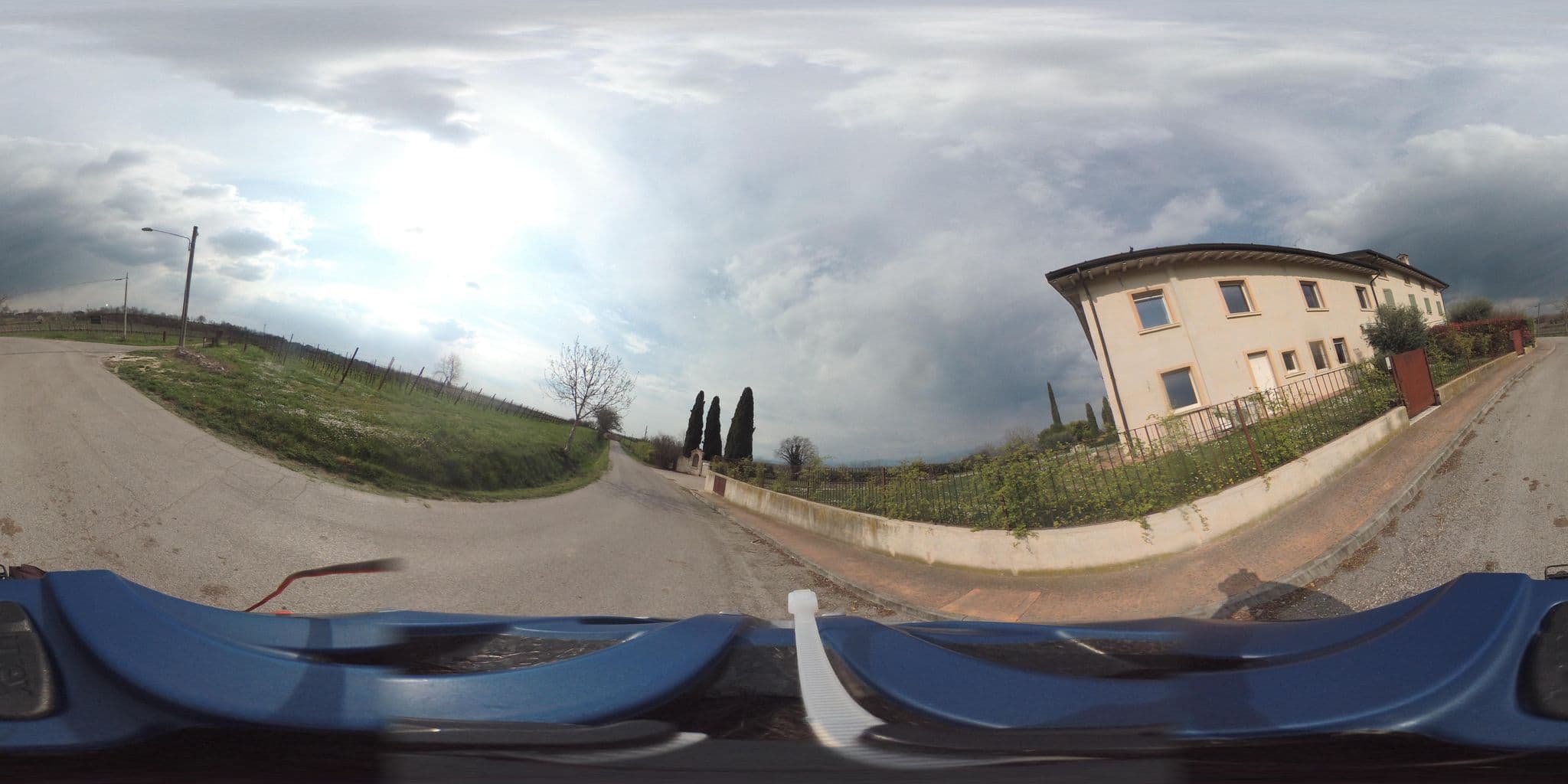 Street view near Corte San Giacomo, Pozzolengo — © giubar (CC BY-SA · Mapillary)