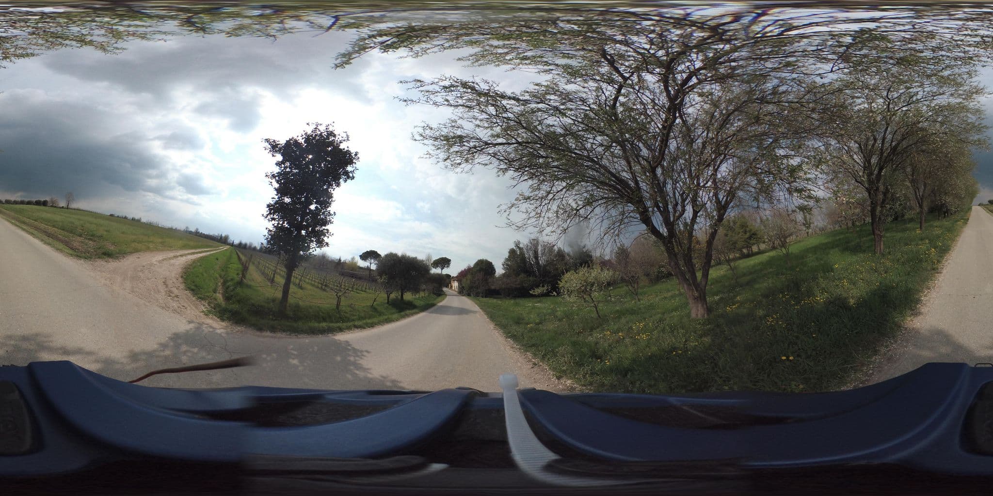 Street view near Agriturismo Le Preseglie, San Martino della Battaglia — © giubar (CC BY-SA · Mapillary)