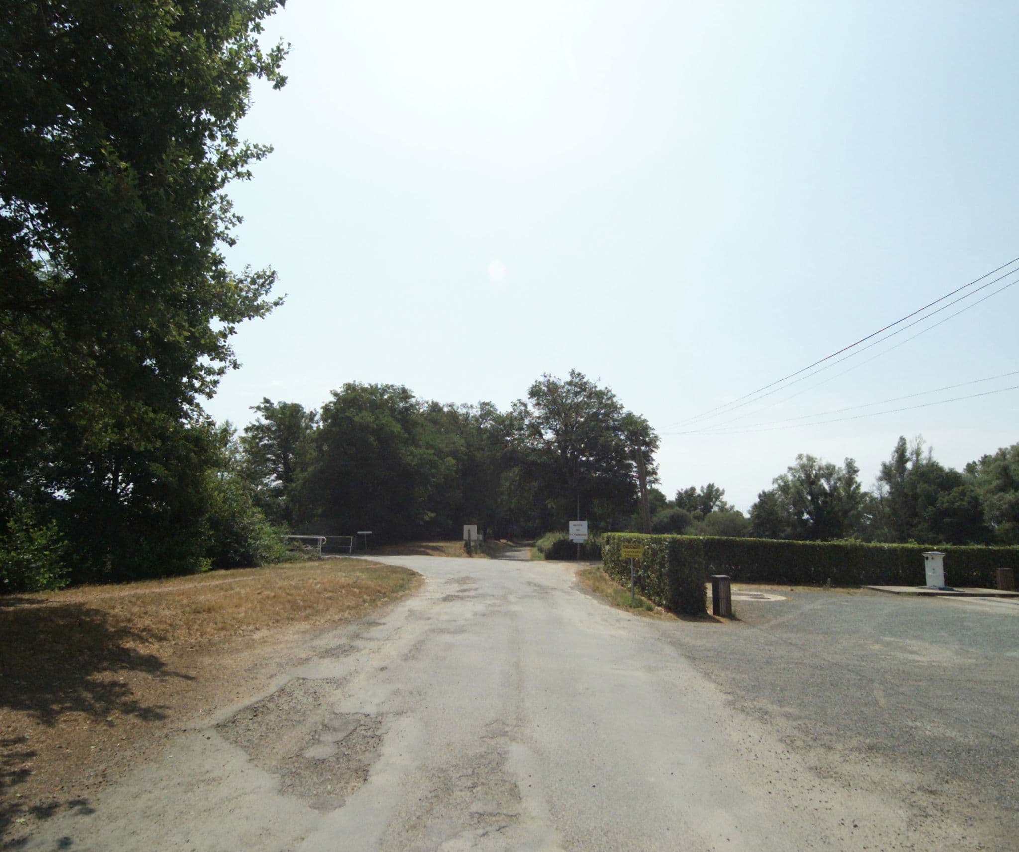 Street view near Aire Camping-cars Gueugnon, Gueugnon — © immergismap (CC BY-SA · Mapillary)