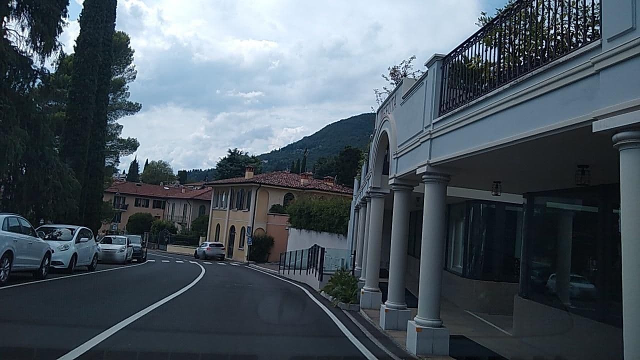 Street view near Hotel Mefuta, Gardone Riviera — © thetornado76 (CC BY-SA · Mapillary)