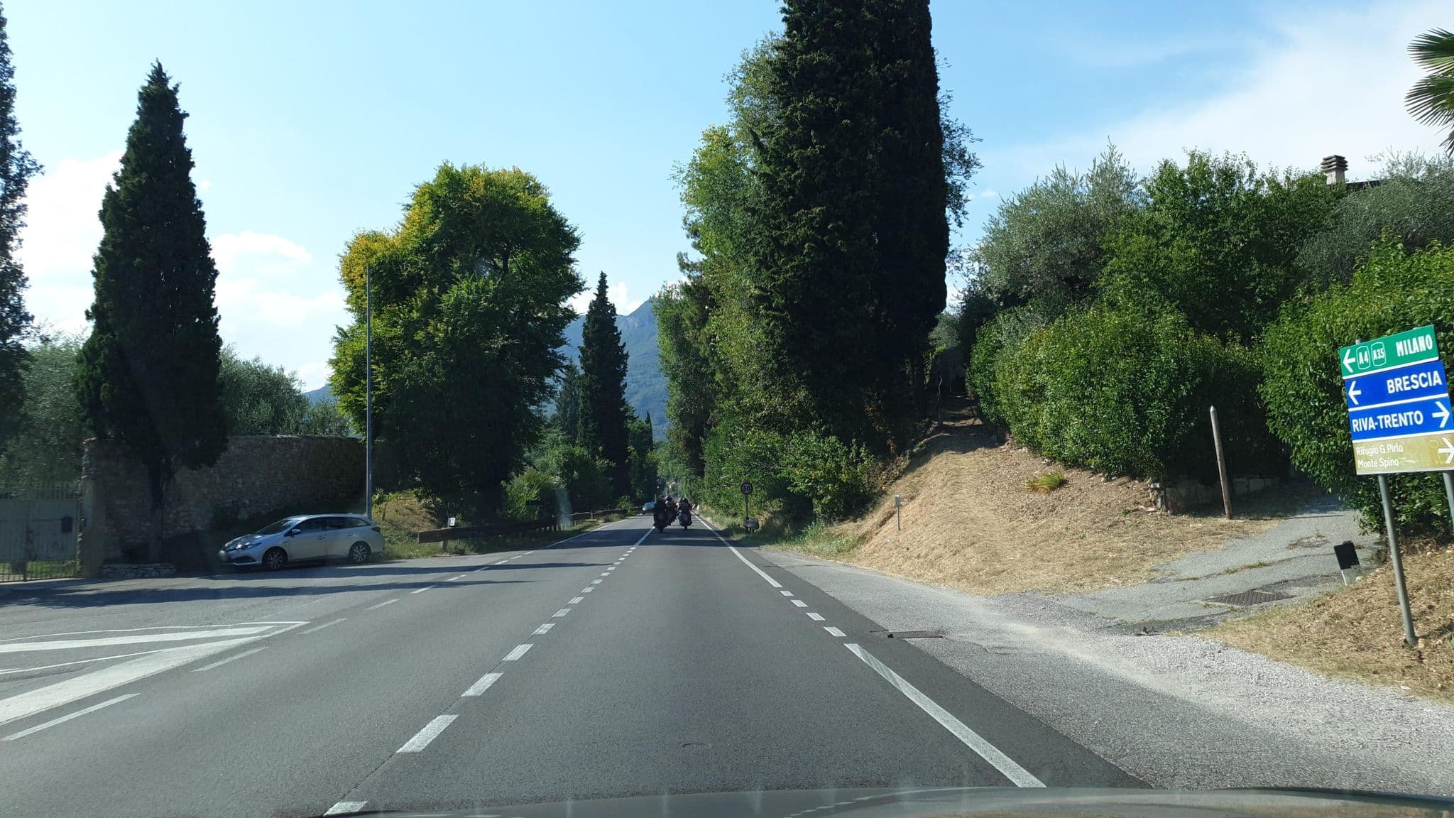 Street view near B&B Salò Novecento, Salò — © jopparn (CC BY-SA · Mapillary)