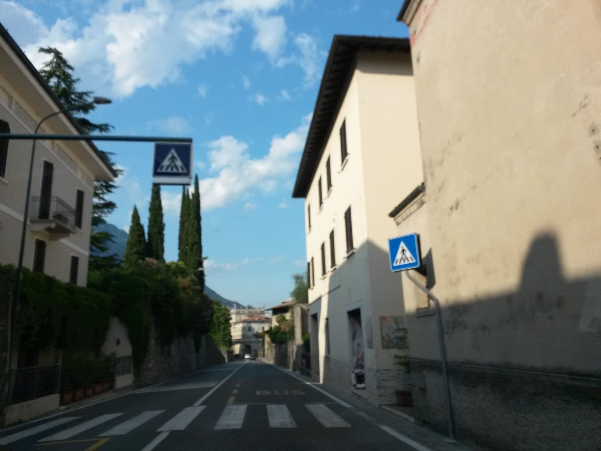 Street view near Trattoria Al Marinaio, Gargnano — © uwekoch (CC BY-SA · Mapillary)