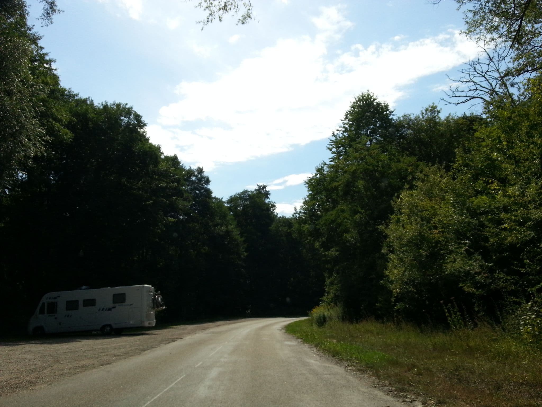 Street view near Aire de stationnement pour camping-car Lembach, Lembach — © it_s_so_funny (CC BY-SA · Mapillary)