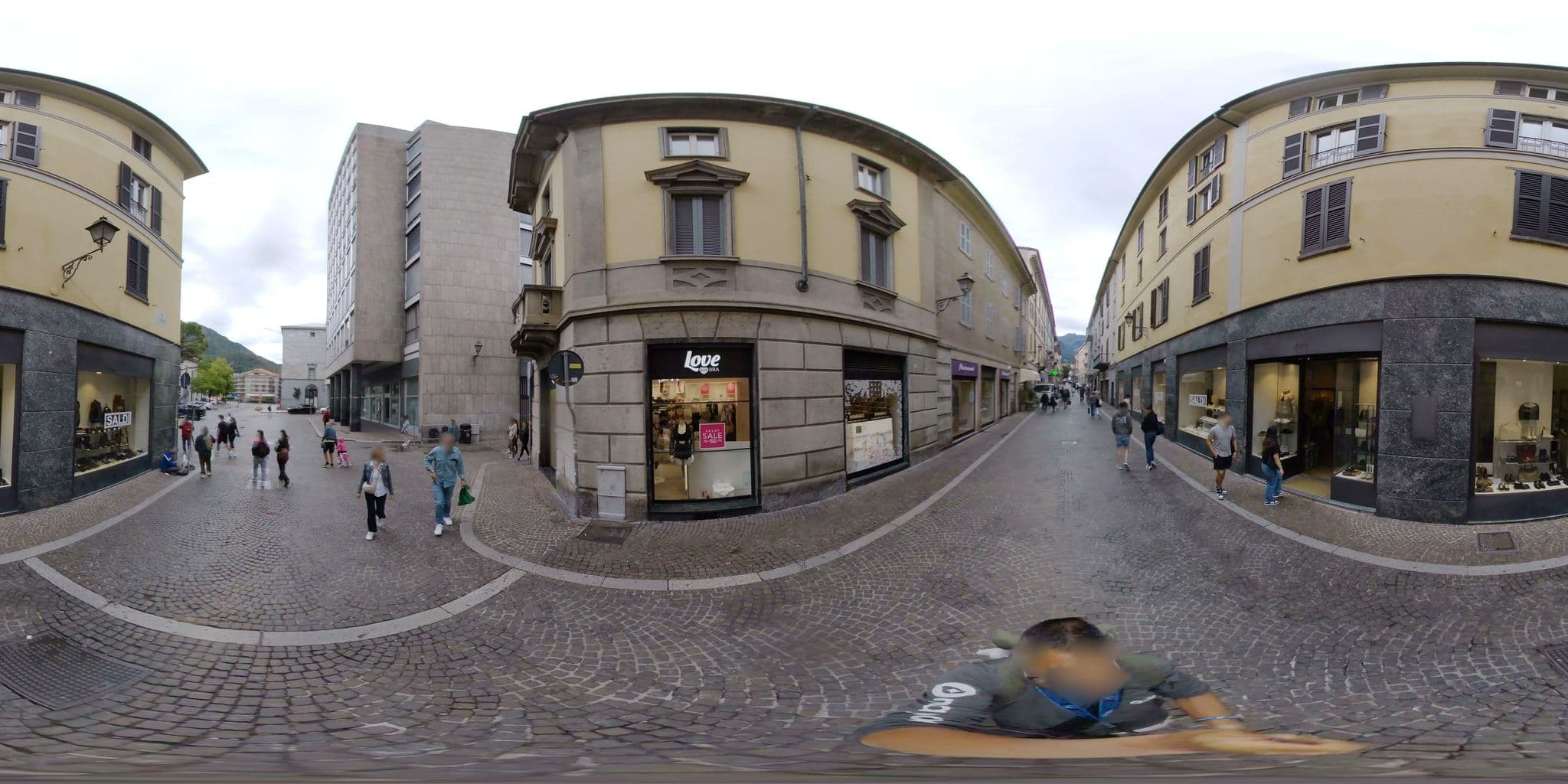 Street view near Casa Amata, Lecco — © mapconcierge (CC BY-SA · Mapillary)