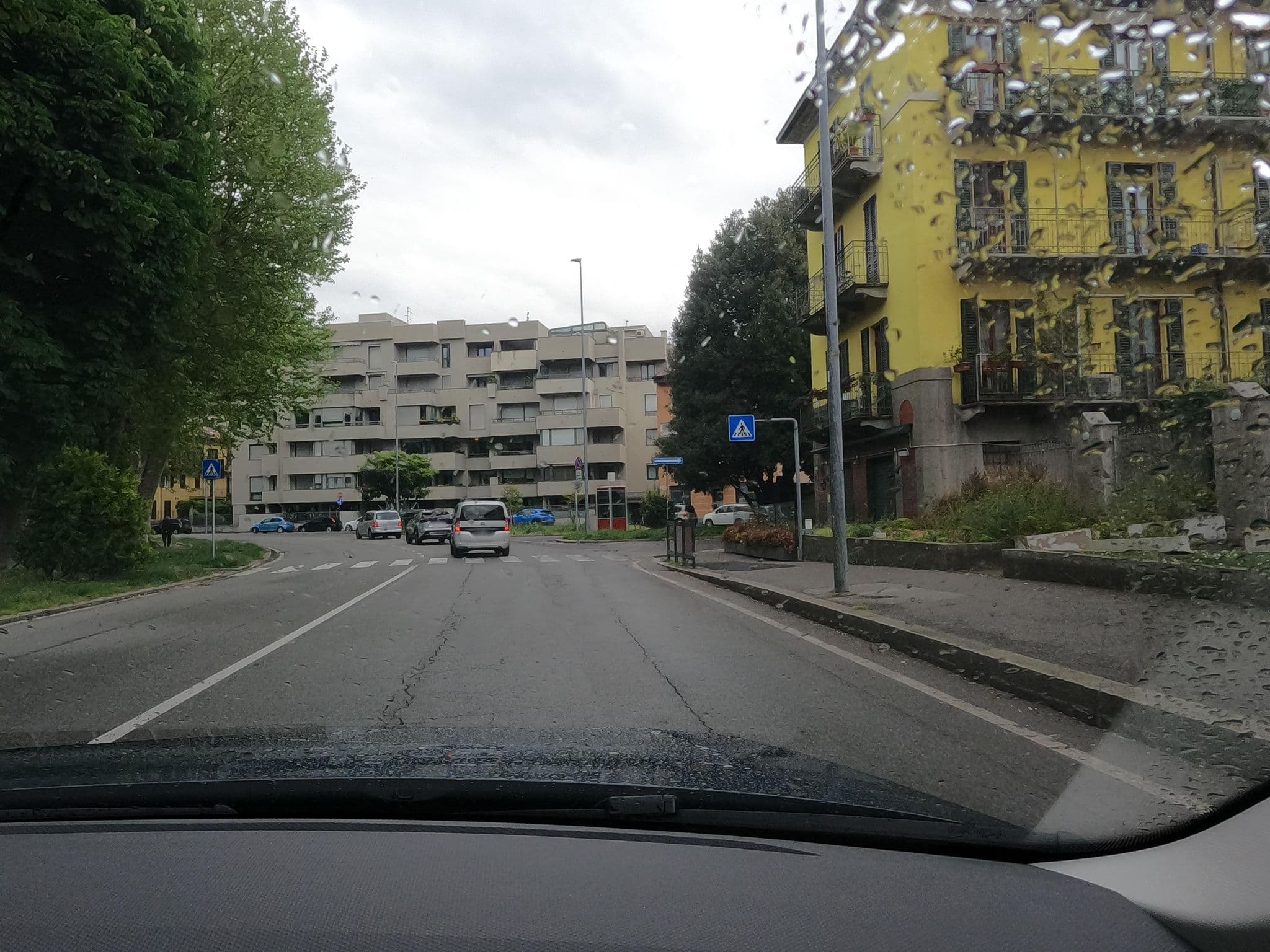 Street view near Malpensata Ristorante, Lecco — © borovac (CC BY-SA · Mapillary)