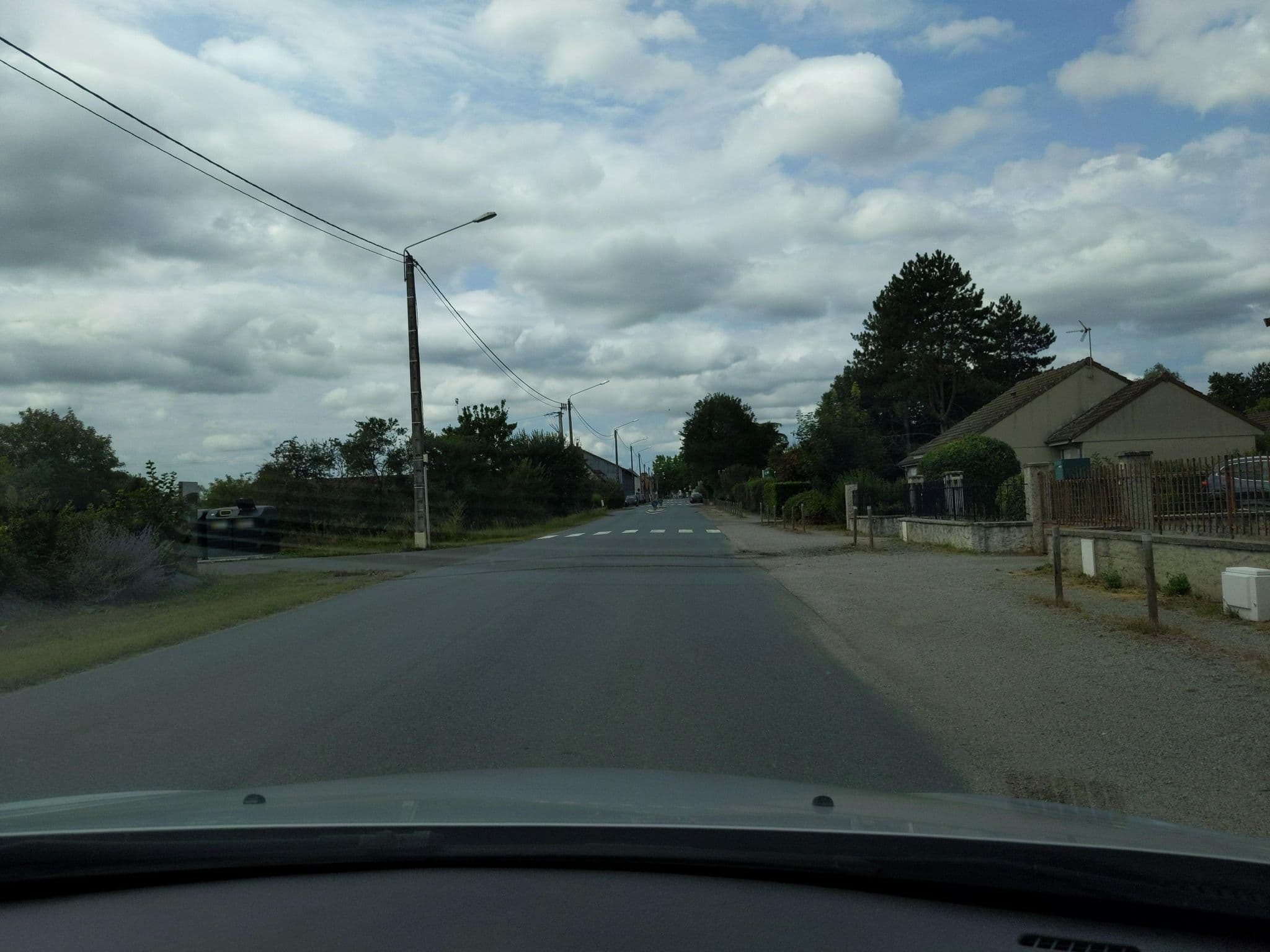 Street view near Aire d'accueil Souvigny, Souvigny — © Wodner (CC BY-SA · Mapillary)