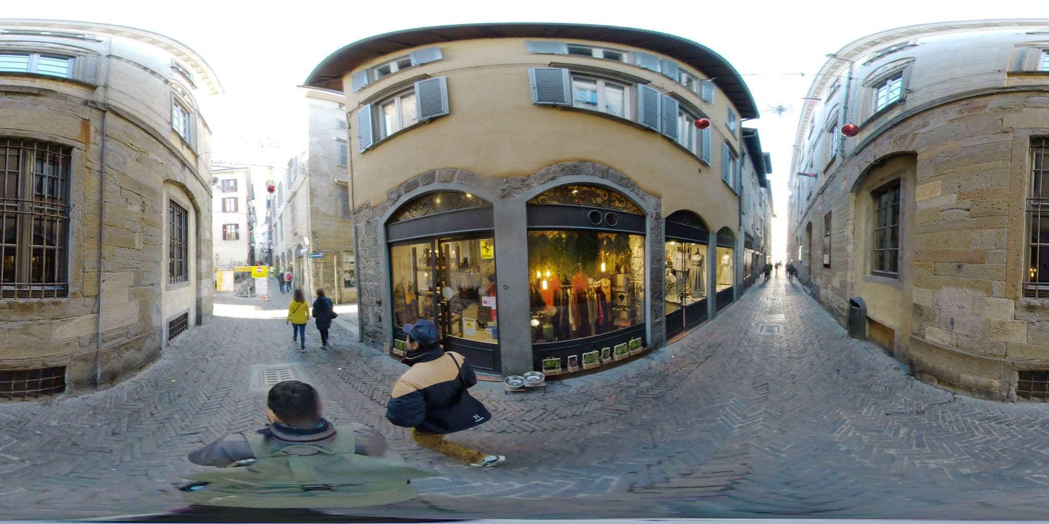 Street view near Hotel Piazza Vecchia, Bergamo — © mapconcierge (CC BY-SA · Mapillary)