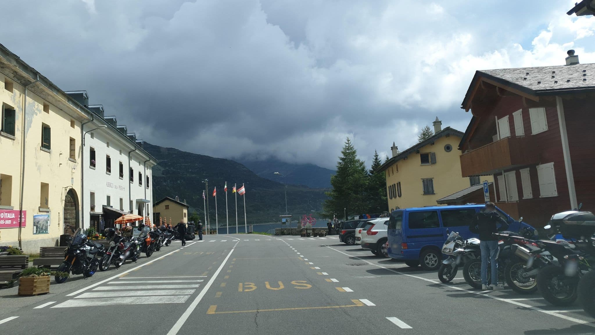 Street view near Hotel Vittoria, Piuro — © jopparn (CC BY-SA · Mapillary)