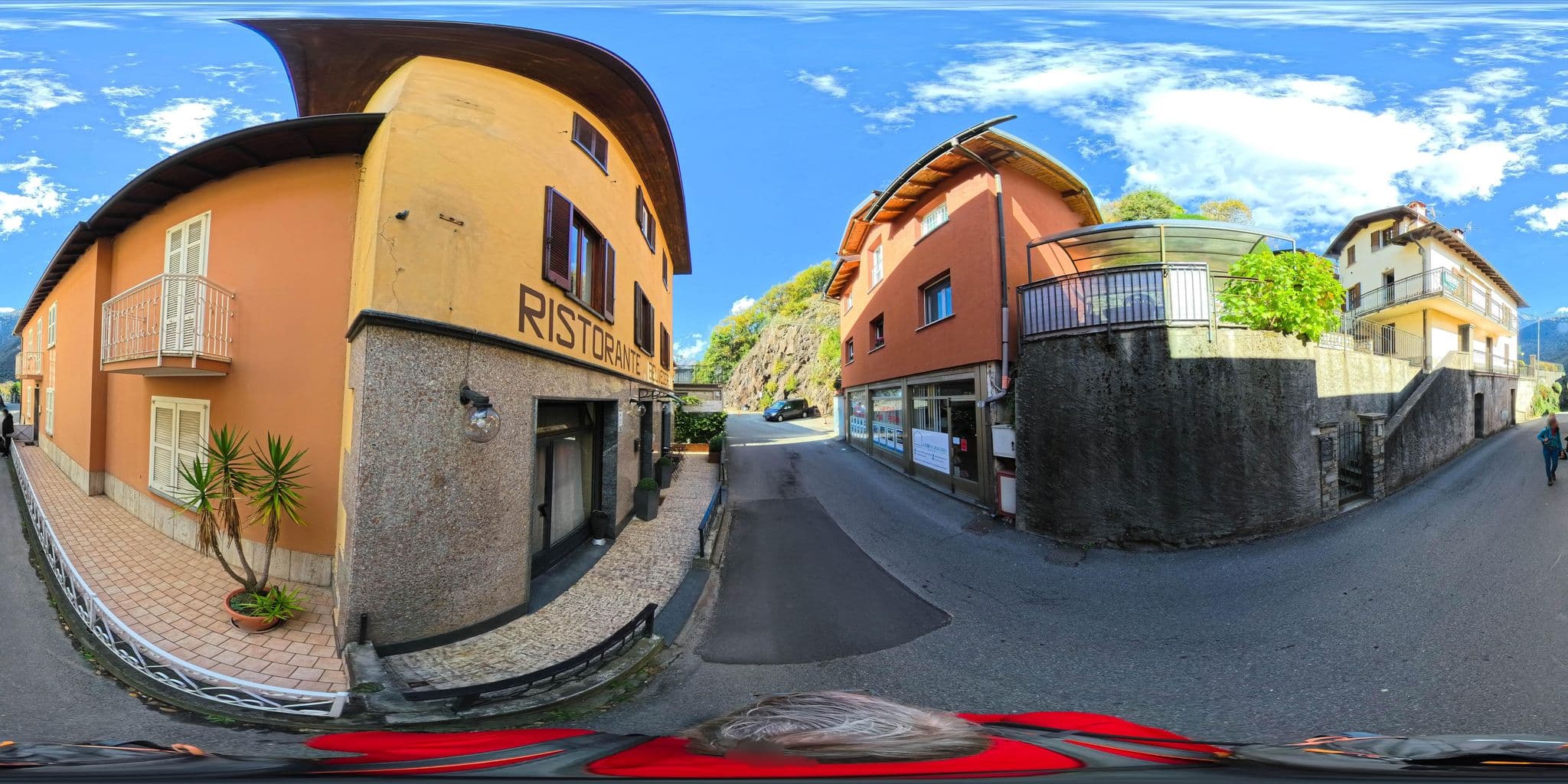 Street view near Belvedere SNC di Todeschini C. e Manenti V., Dongo — © Hol_Ger (CC BY-SA · Mapillary)