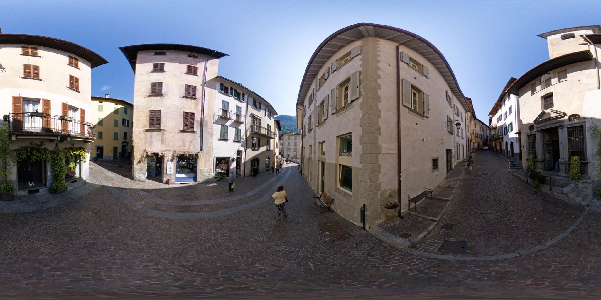 Street view near Chiavenna Suite, Chiavenna — © AllWays360 (CC BY-SA · Mapillary)