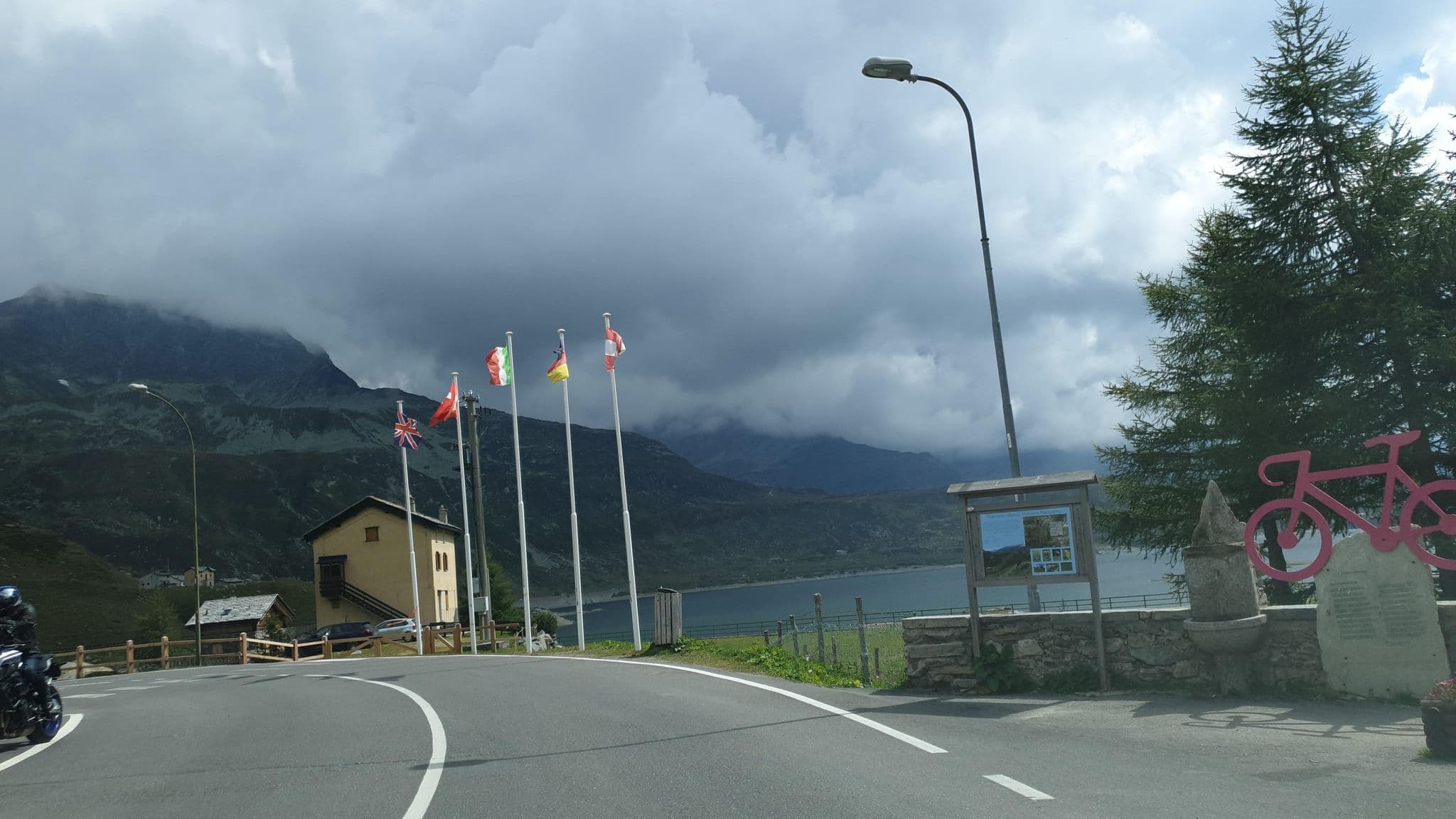 Street view near Albergo Posta, Piuro — © jopparn (CC BY-SA · Mapillary)