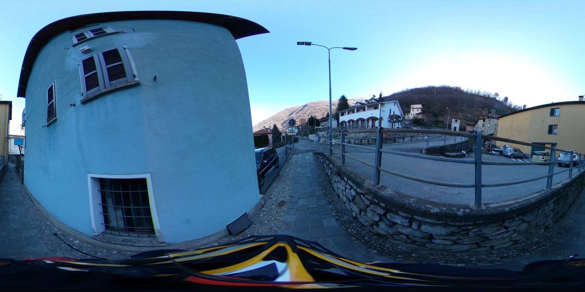 Street view near Bed & Breakfast del Viandante, Bellano — © kaitu (CC BY-SA · Mapillary)