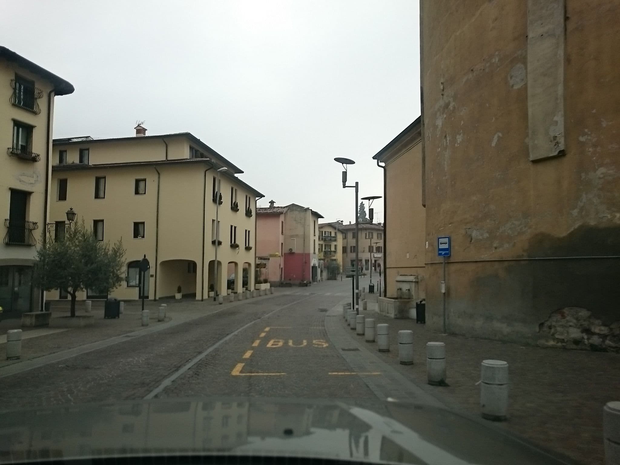 Street view near Appartamento Trieste, Marone — © voschix (CC BY-SA · Mapillary)