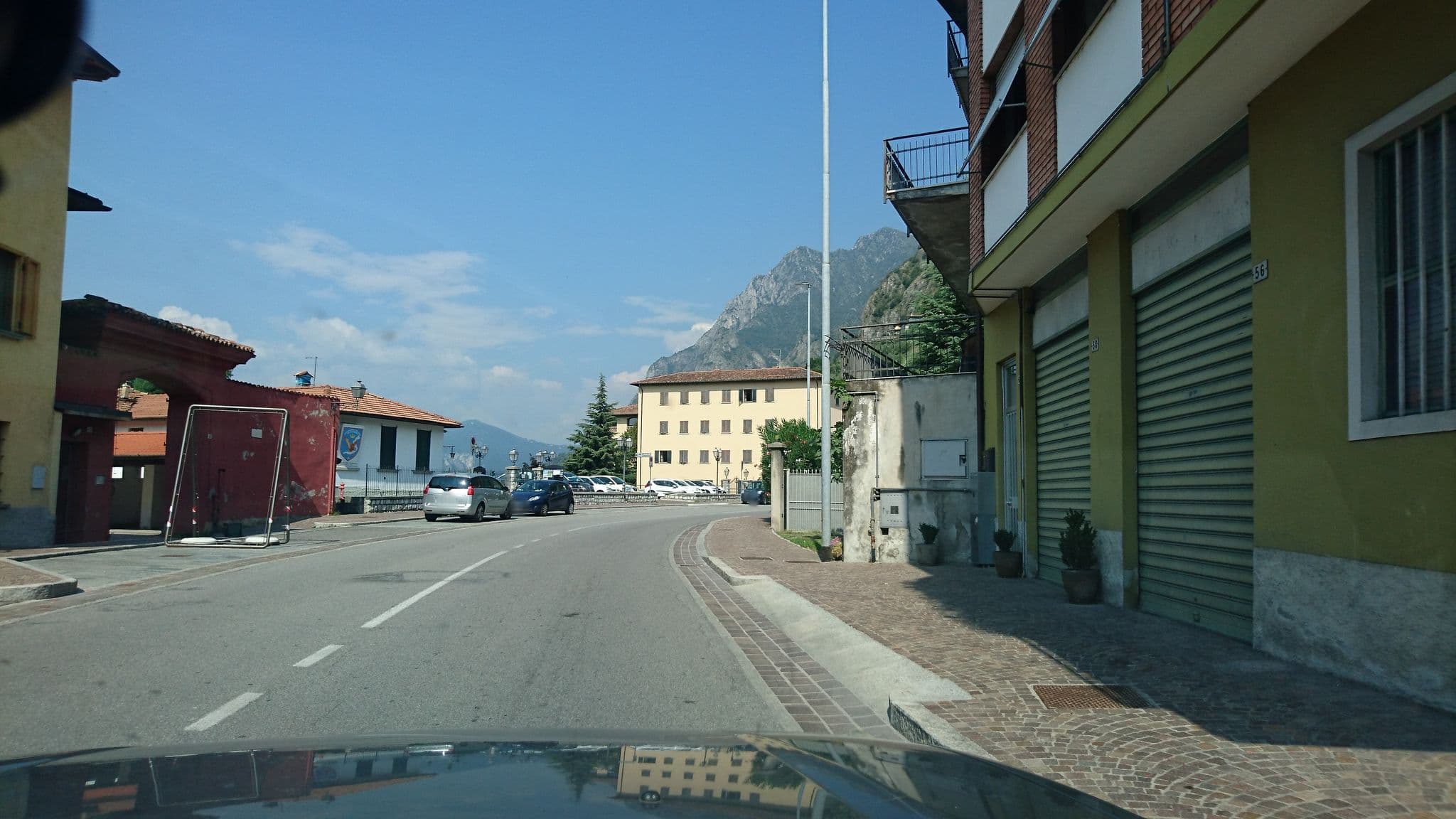 Street view near villa serioli, Marone — © voschix (CC BY-SA · Mapillary)