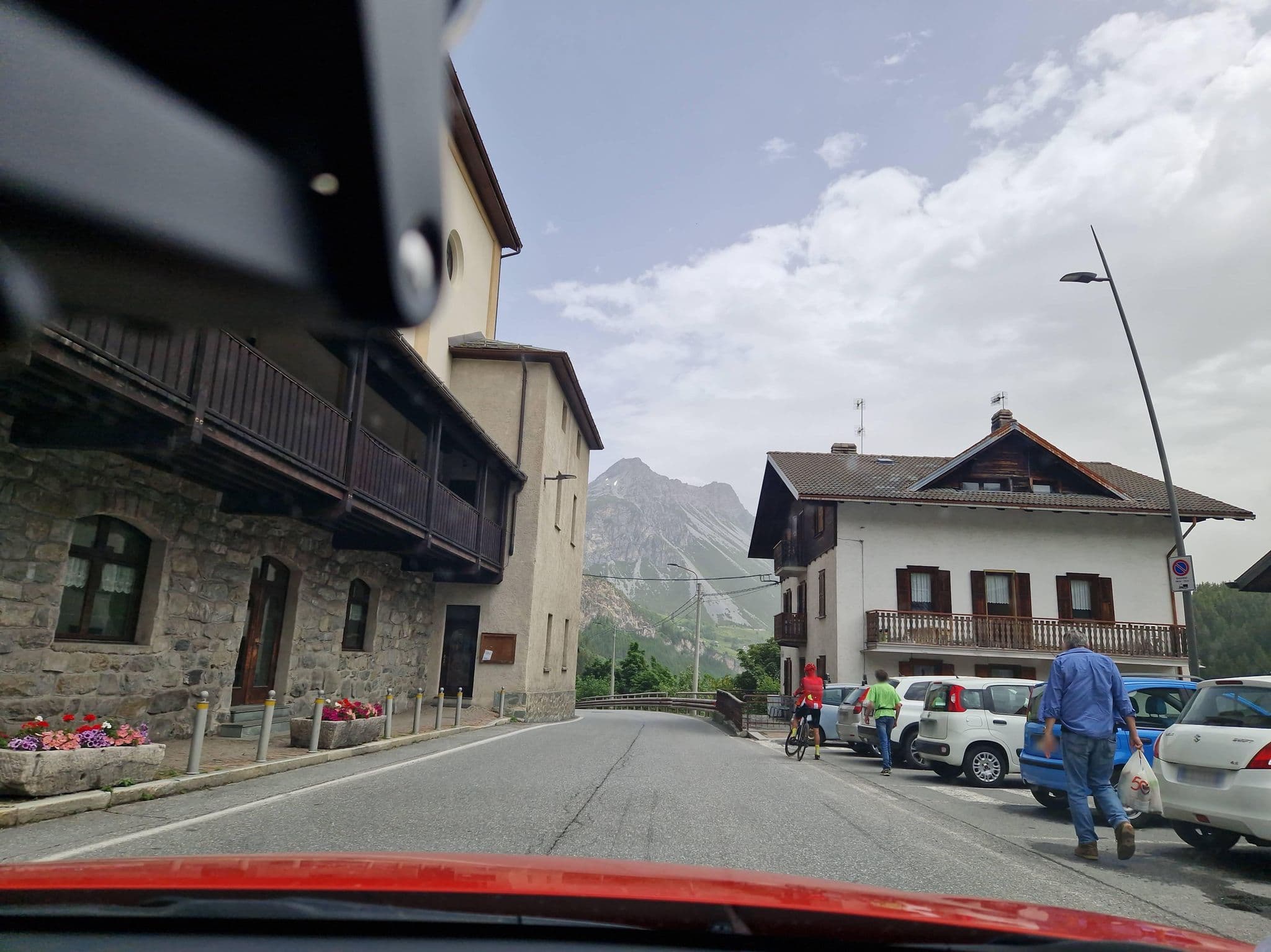 Street view near Suite 205 Hotel Miravalle, Isolaccia — © mcliquid (CC BY-SA · Mapillary)