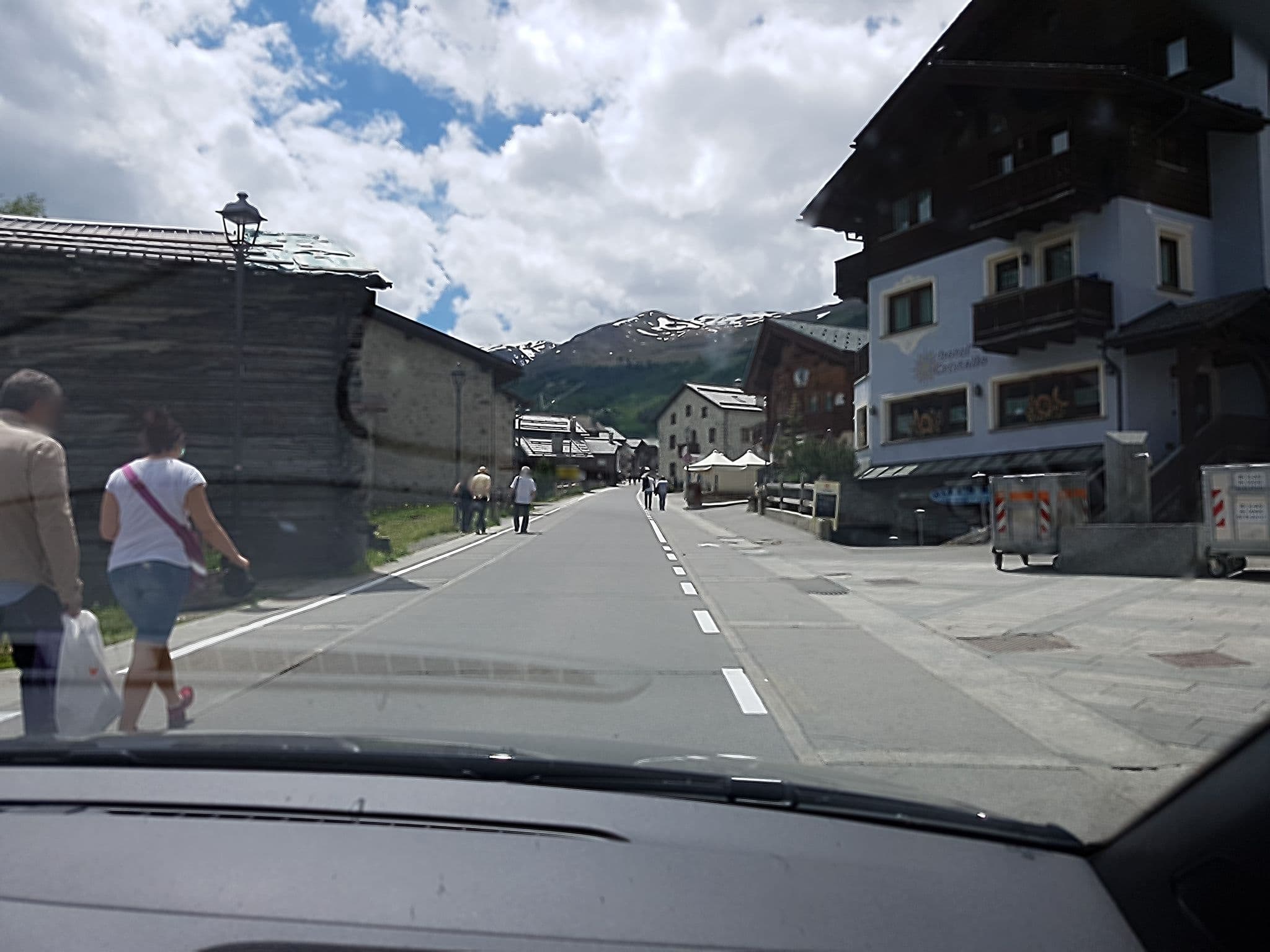 Street view near Casa Meta, Livigno — © axe (CC BY-SA · Mapillary)