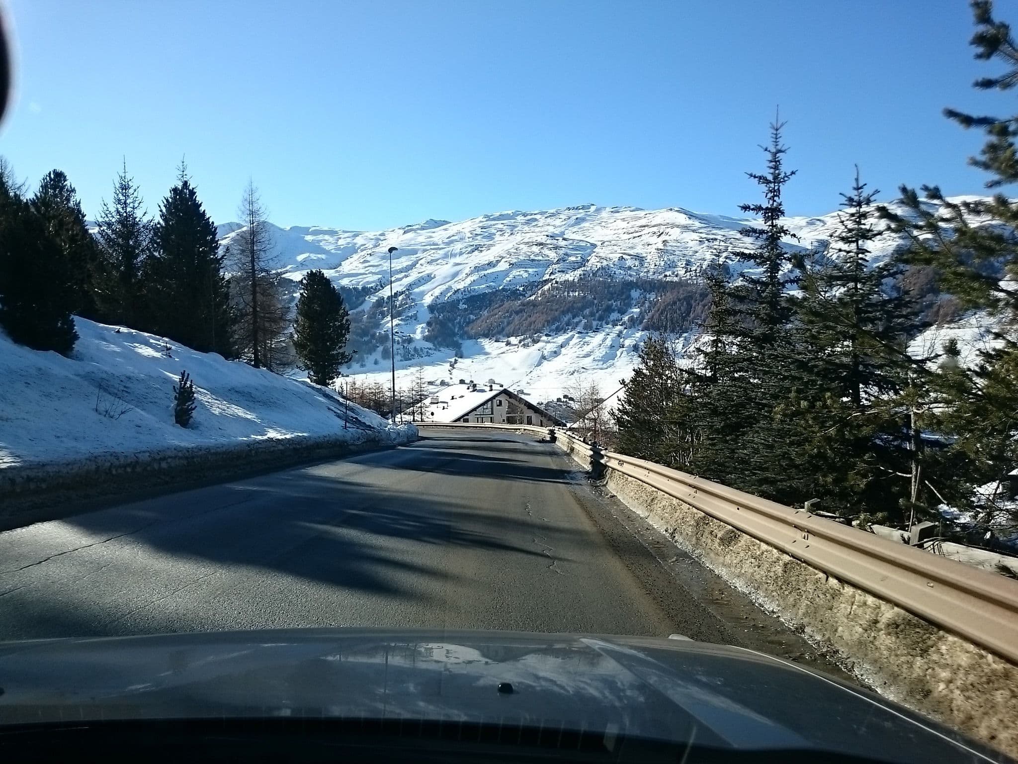 Street view near La Viera, Livigno — © voschix (CC BY-SA · Mapillary)