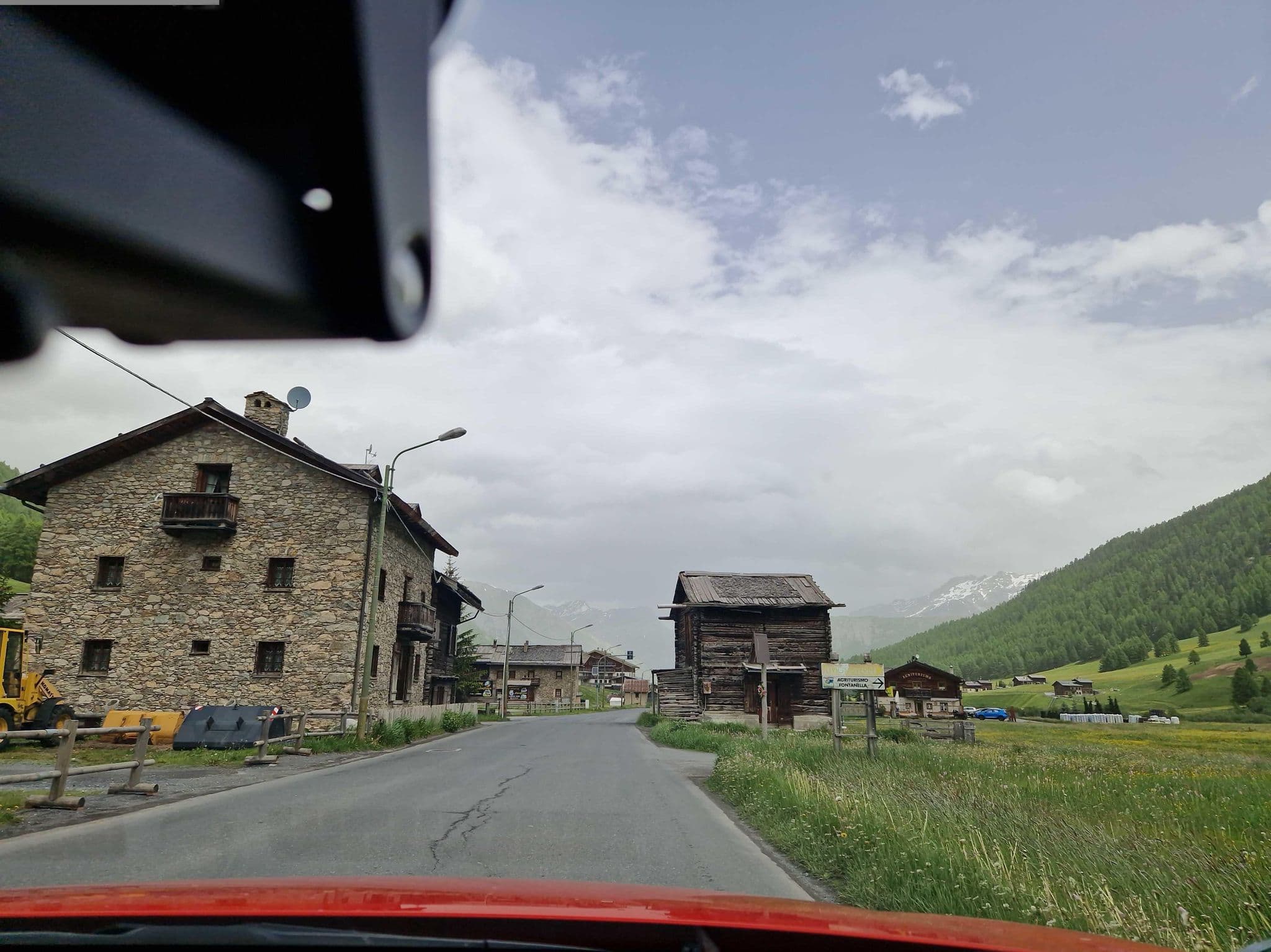 Street view near Chalet I Clus, Livigno — © mcliquid (CC BY-SA · Mapillary)