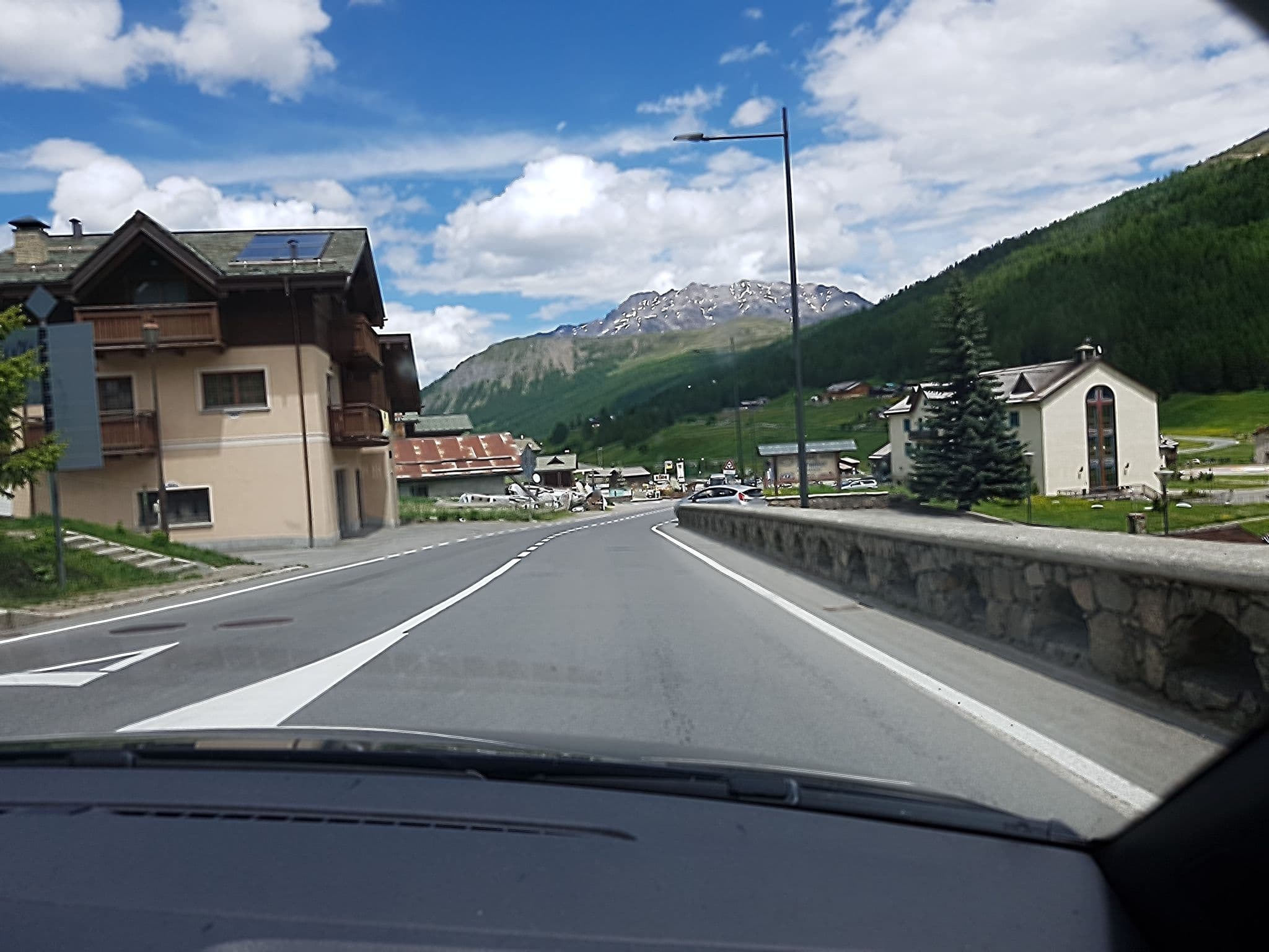 Street view near Boita la Broina, Livigno — © axe (CC BY-SA · Mapillary)